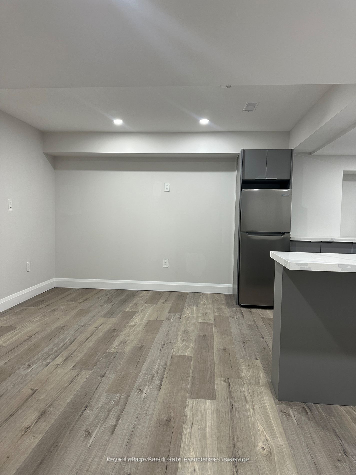 24 Hubbell Road, Brampton, ON L6Y 2A5 photo 4