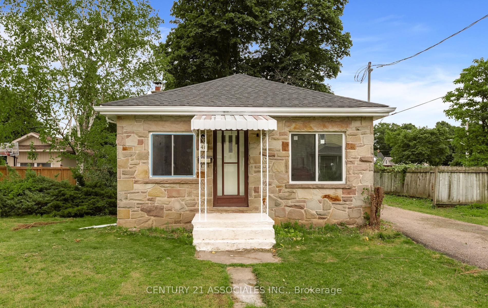 48 King Street, Halton Hills, ON L7G 2G4 photo 4