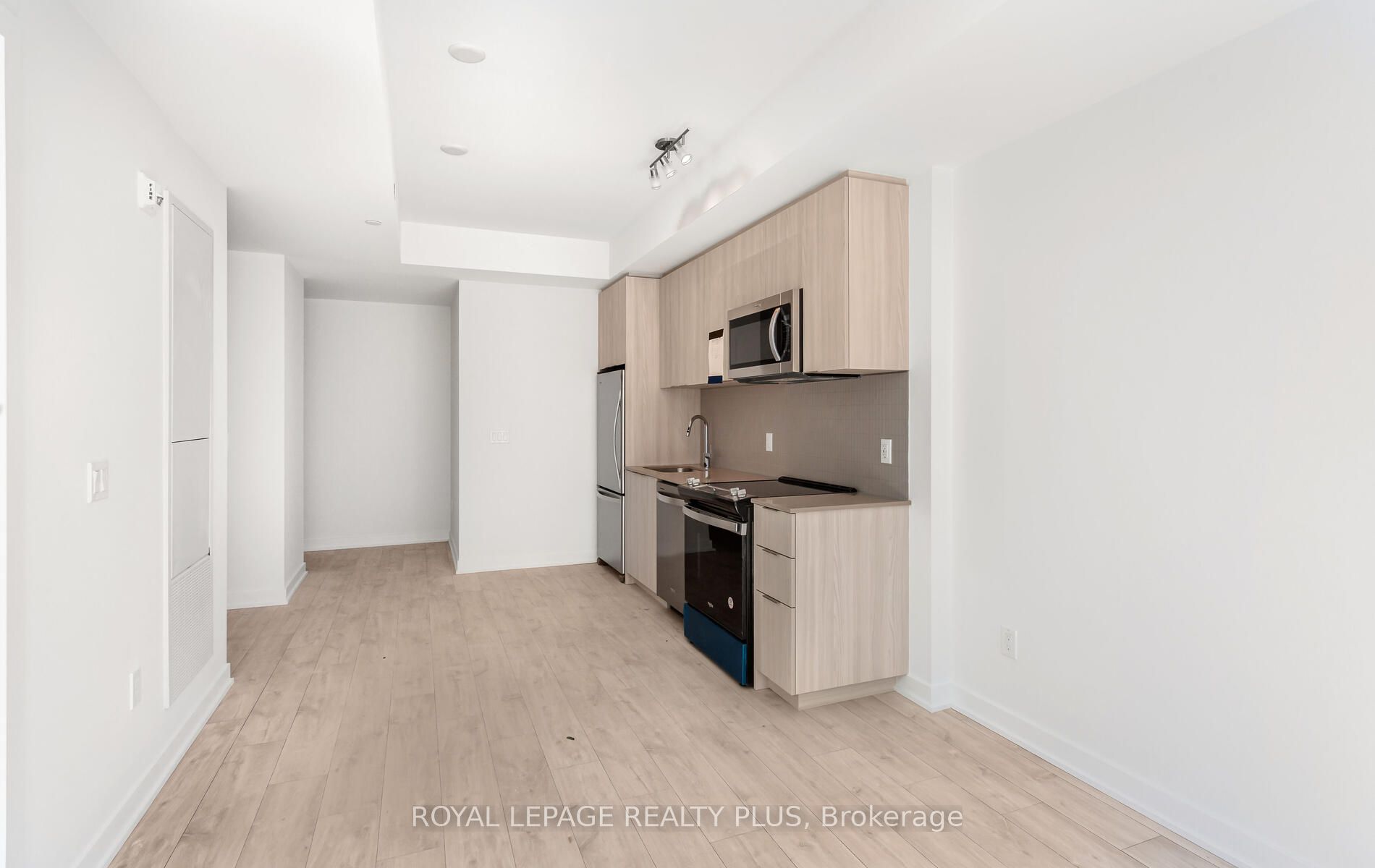 760 Whitlock Avenue 303, Milton, ON L9E 2B3 photo 5