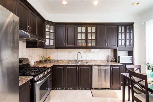 10 Treepark Street MAIN & 2ND, Brampton, ON L6R 1T3 photo 5