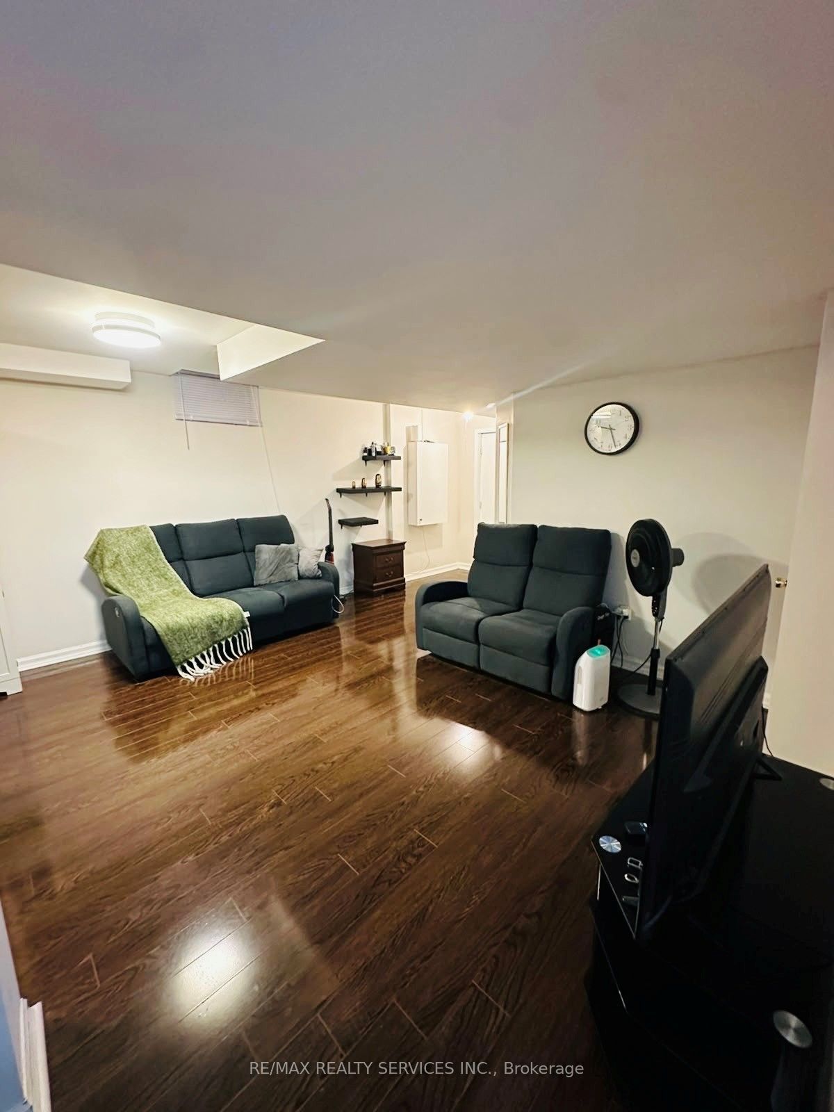 3398 Crimson King Circle Basement, Mississauga, ON L5N 8M9 photo 2