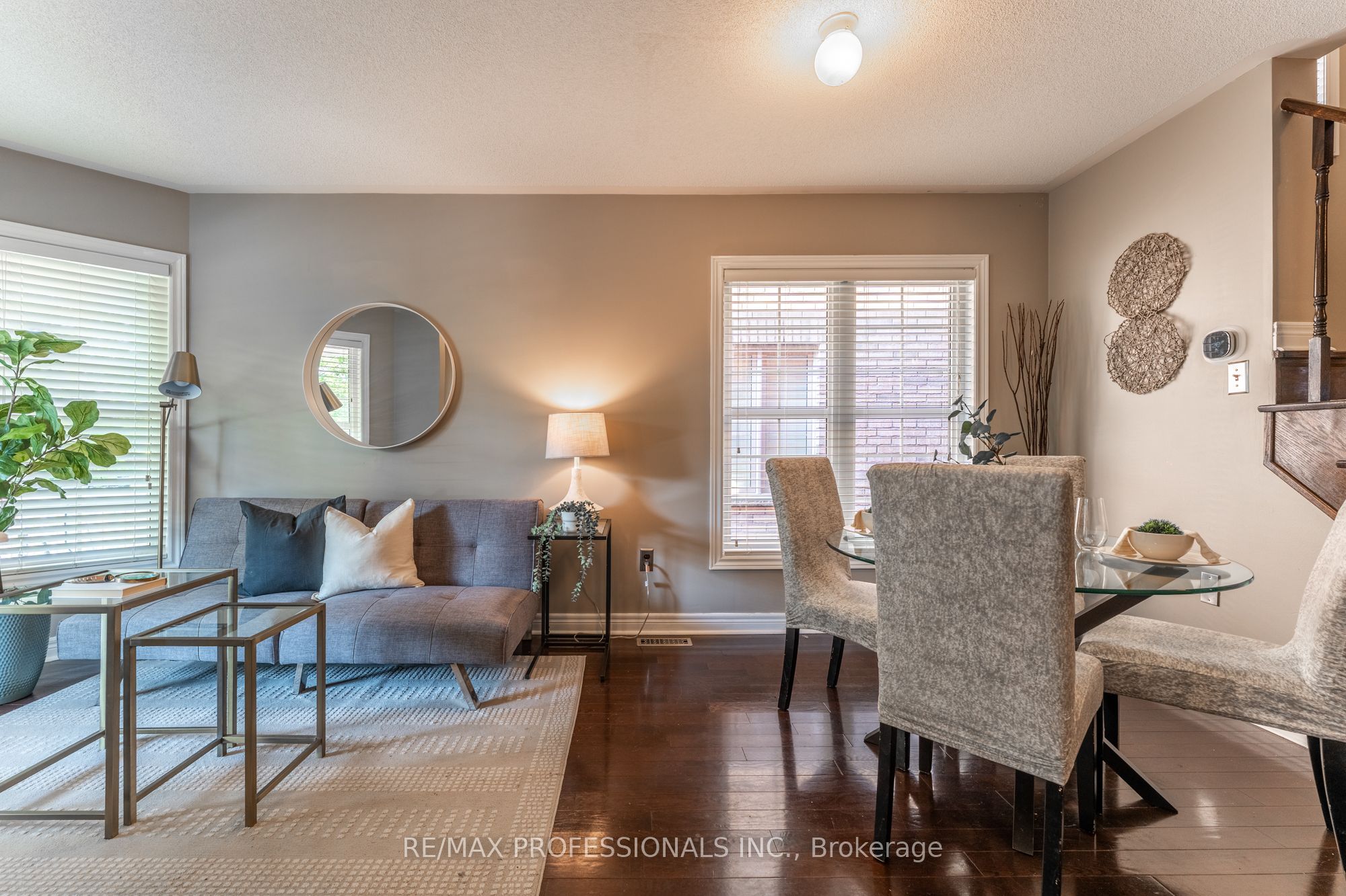 153 Weston Drive, Milton, ON L9T 0V6 photo 5
