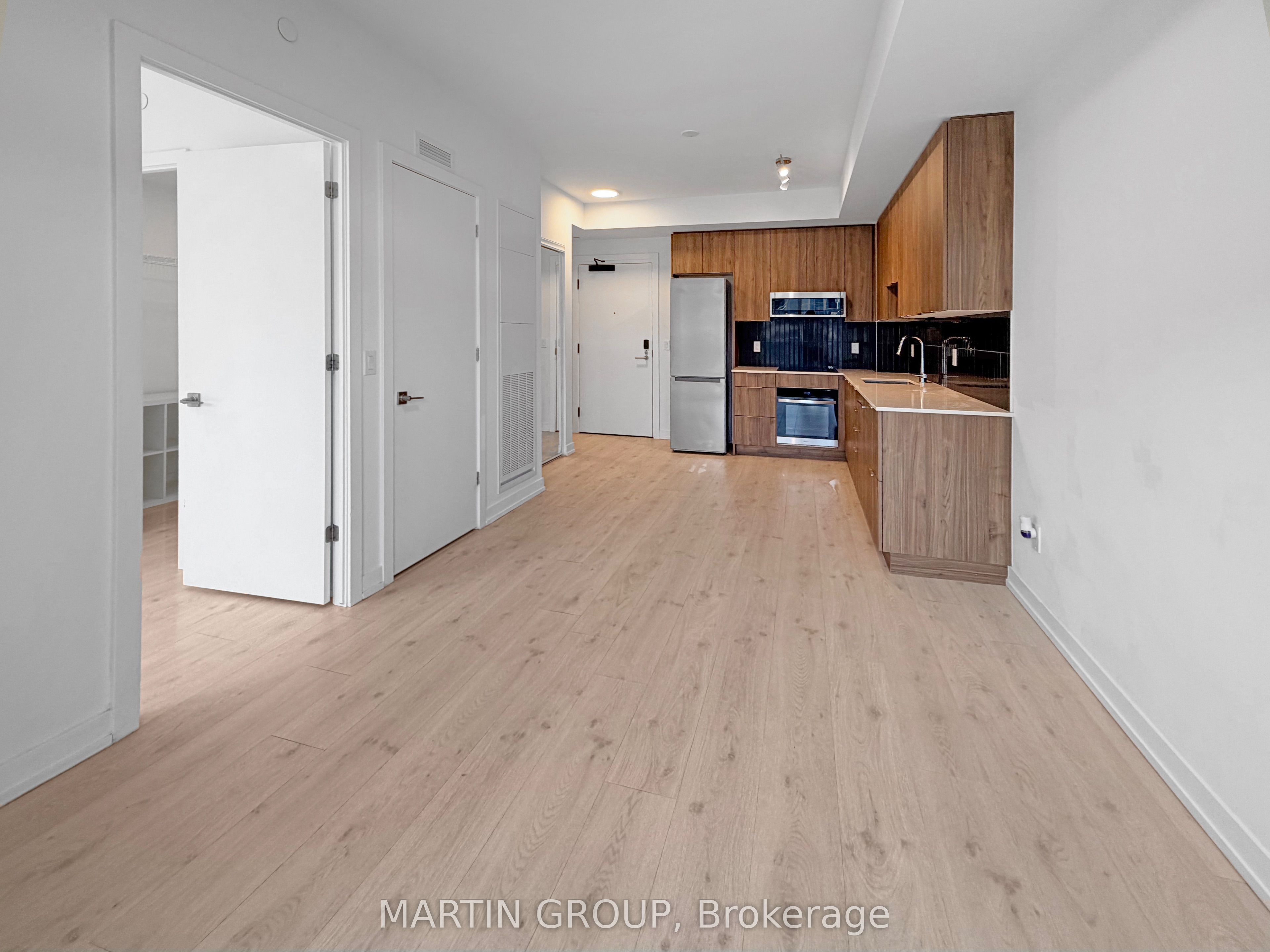 2501 Saw Whet Boulevard 519, Oakville, ON L6M 5N2 photo 3