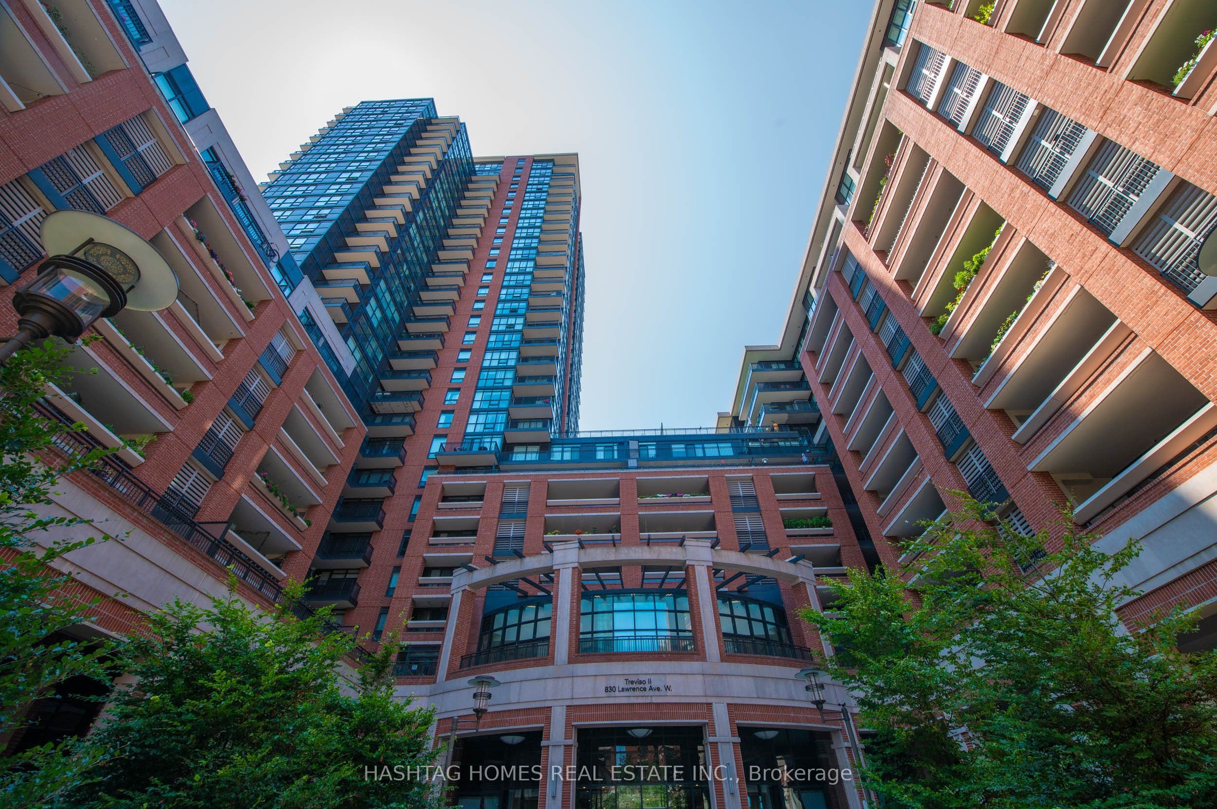 830 Lawrence Avenue W 2803, Toronto, ON M6A 1C3 photo 2