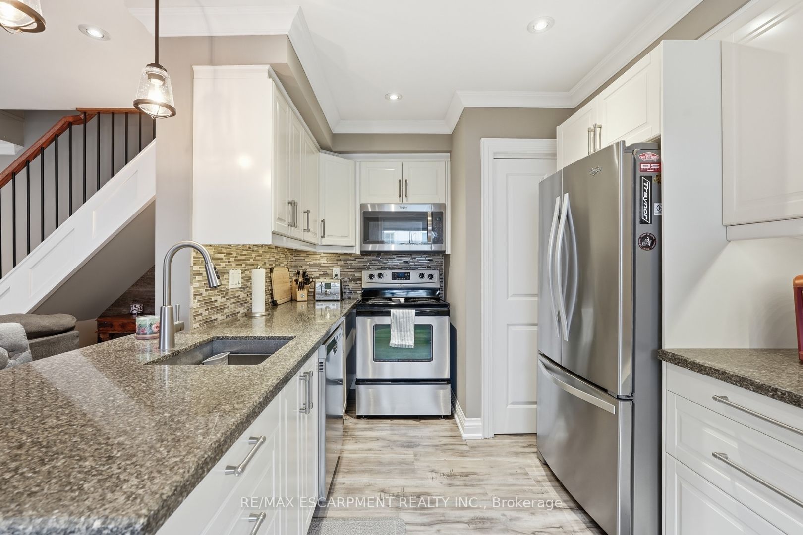 469 Claridge Road 6, Burlington, ON L7N 2S1 photo 5