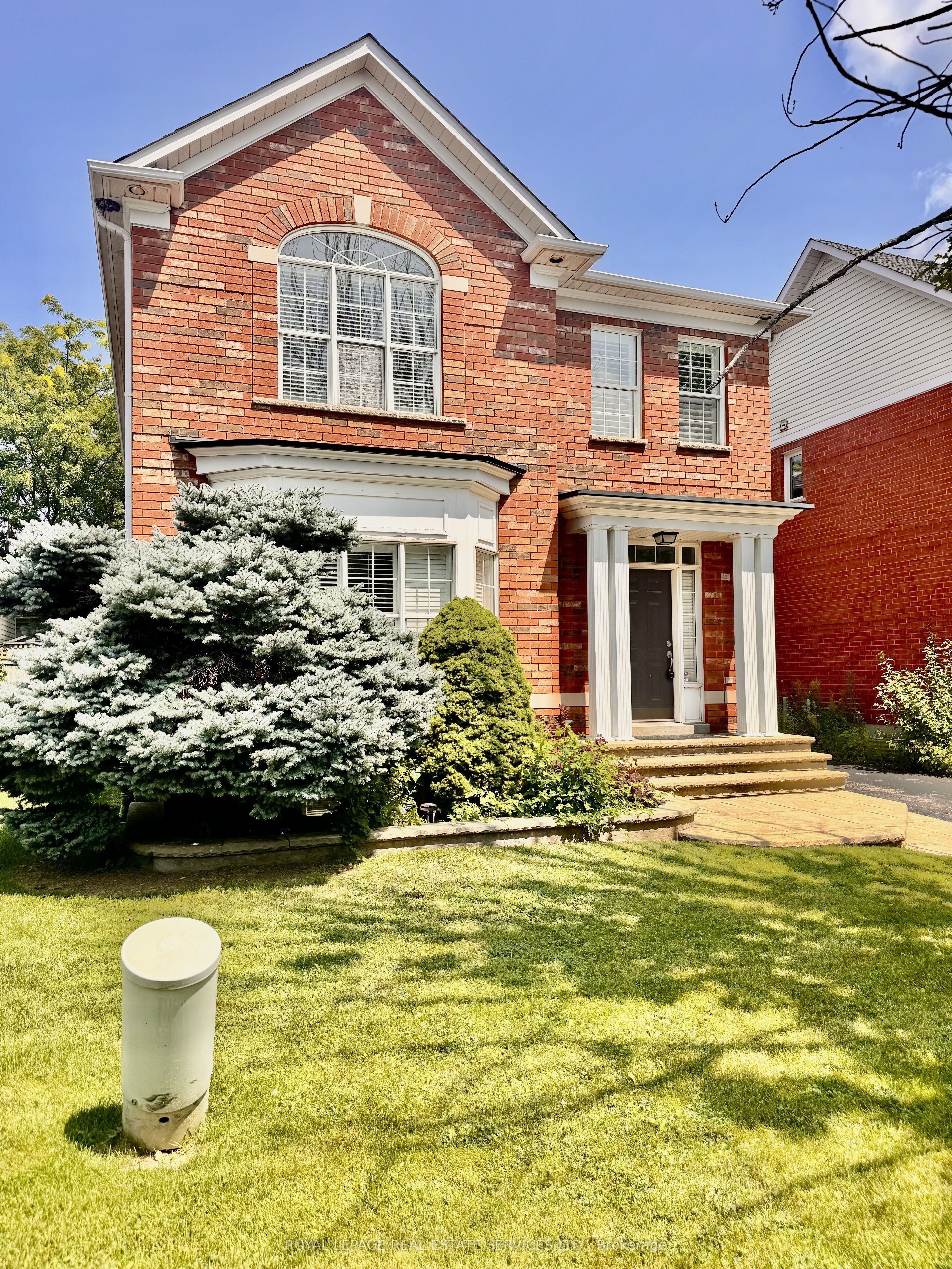 2401 Ennerdale Road, Oakville, ON L6H 6N5 photo 2