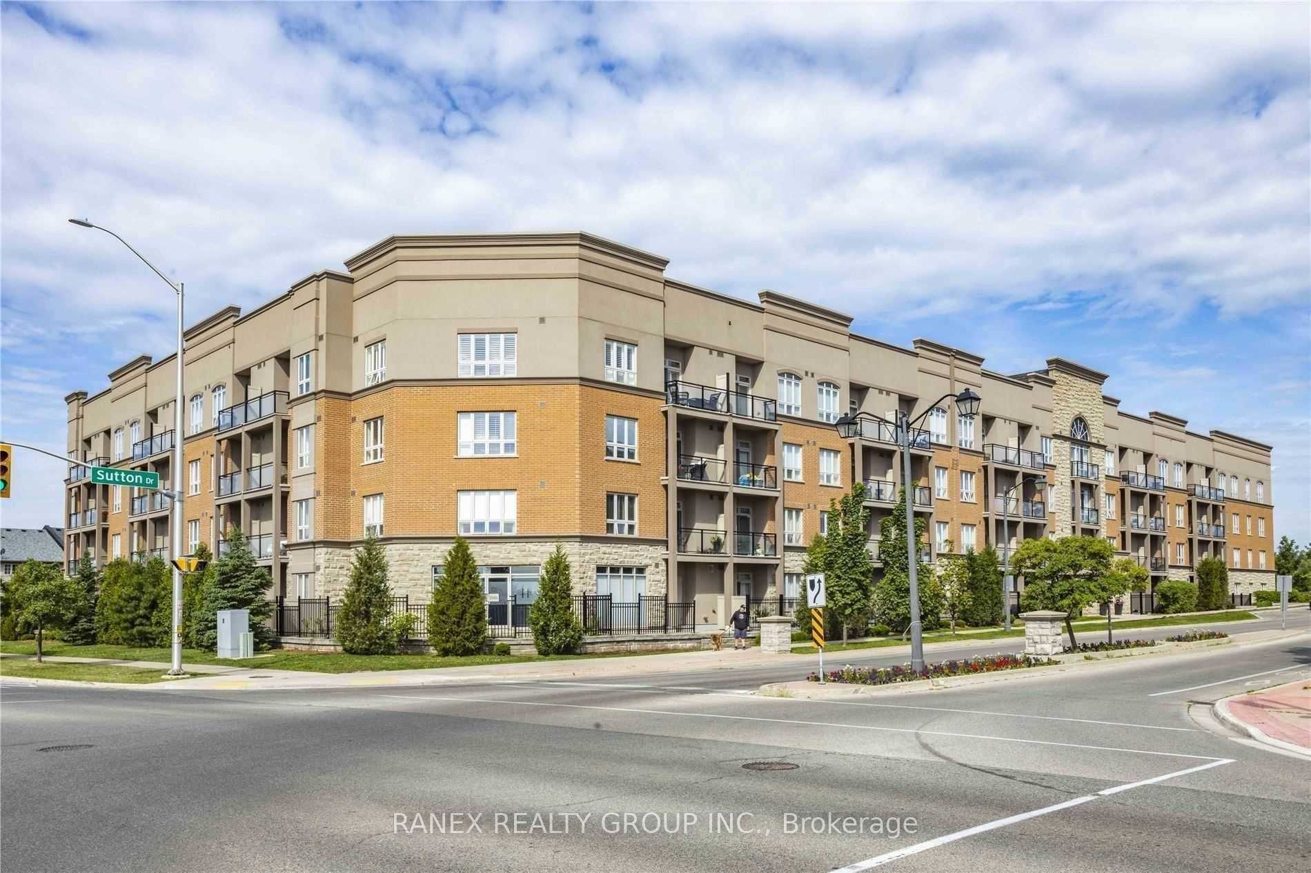 5317 Upper Middle Road 424, Burlington, ON L7L 7B3