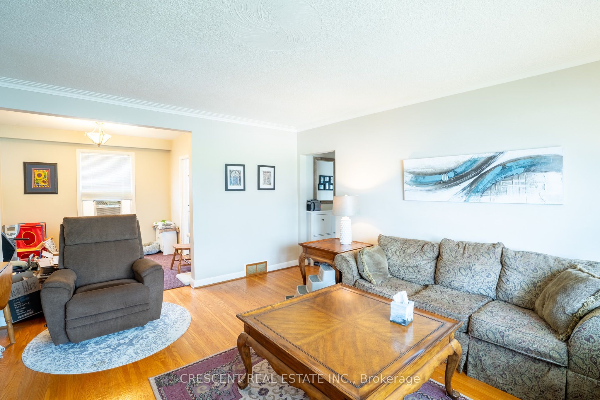 35 Laburnham Avenue UPPER, Toronto, ON M8W 1S6 photo 3