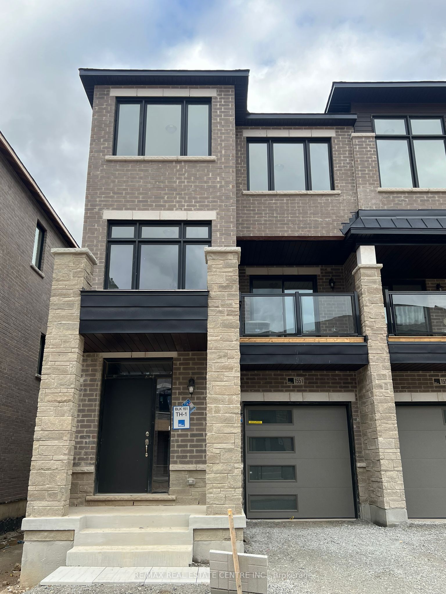 1551 Hilson Heights, Milton, ON L9E 1V5