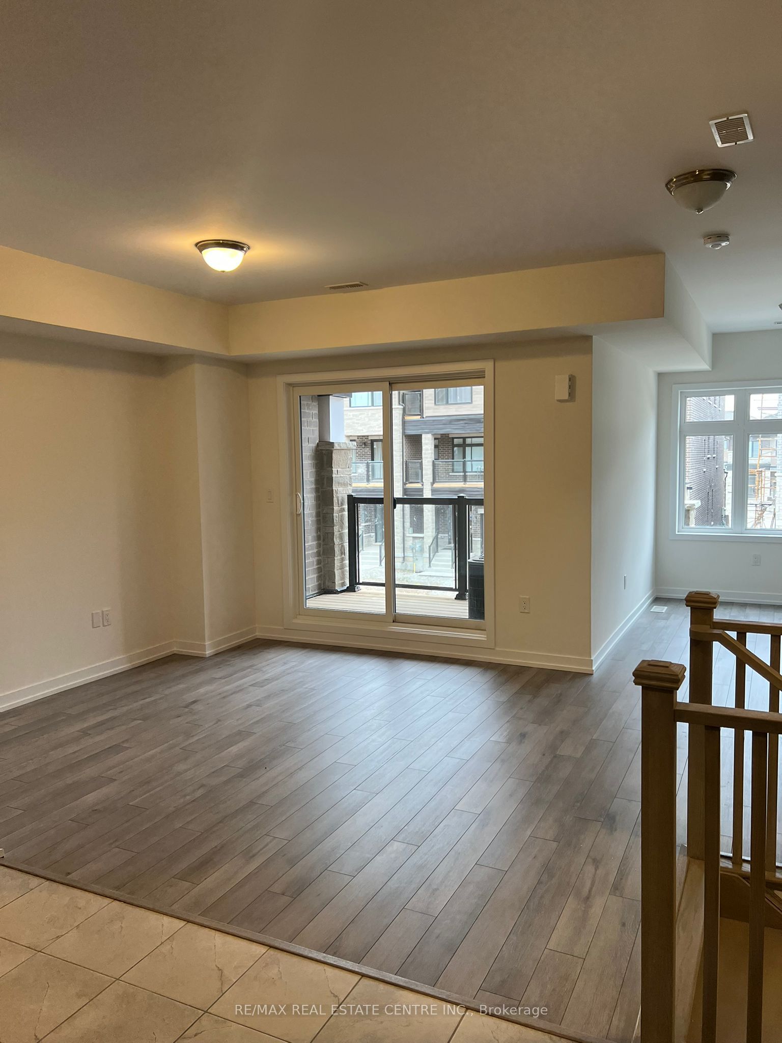 1551 Hilson Heights, Milton, ON L9E 1V5 photo 5
