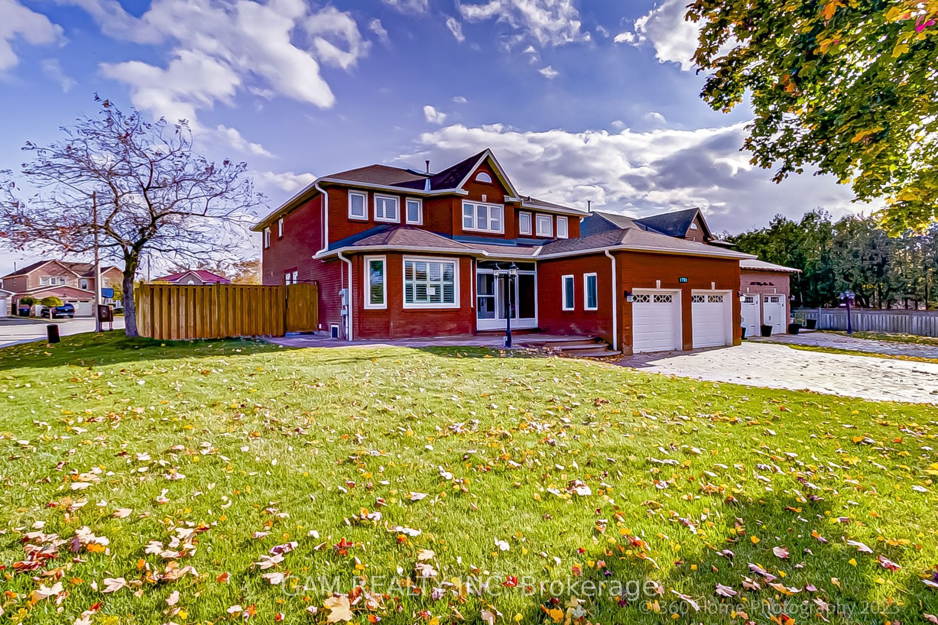 1721 Village View Place Lower, Mississauga, ON L5M 4A7