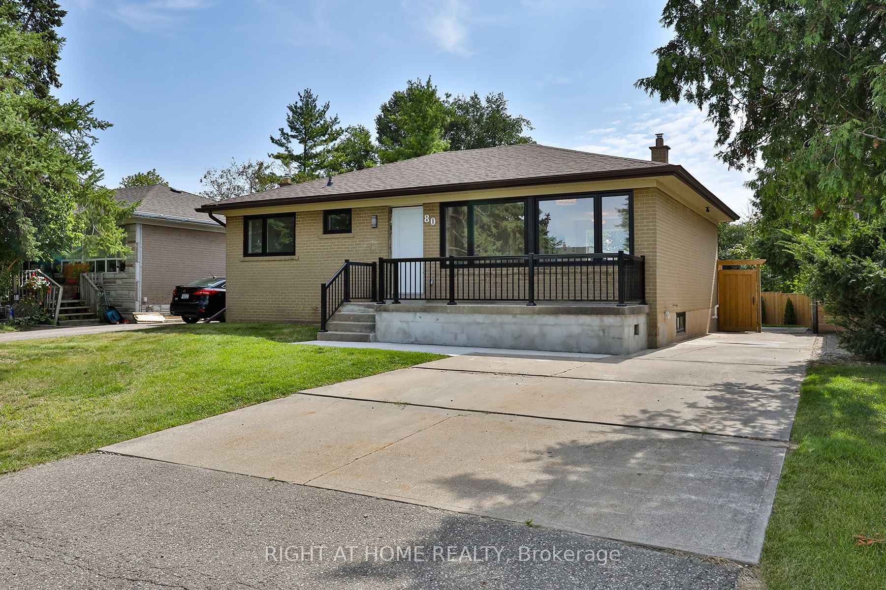 80 Stephen Drive, Caledon, ON L7E 4Y5