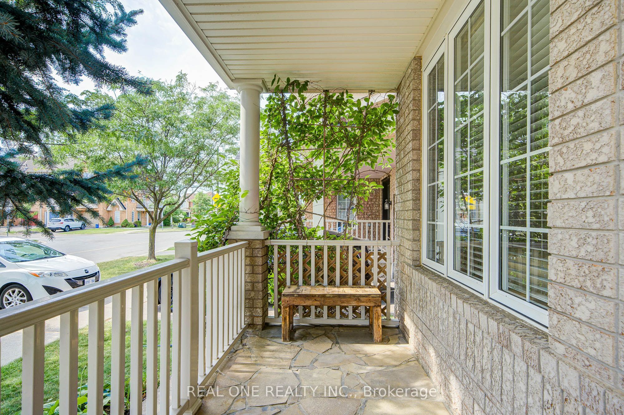 739 Philbrook Drive, Milton, ON L9T 0E9 photo 4