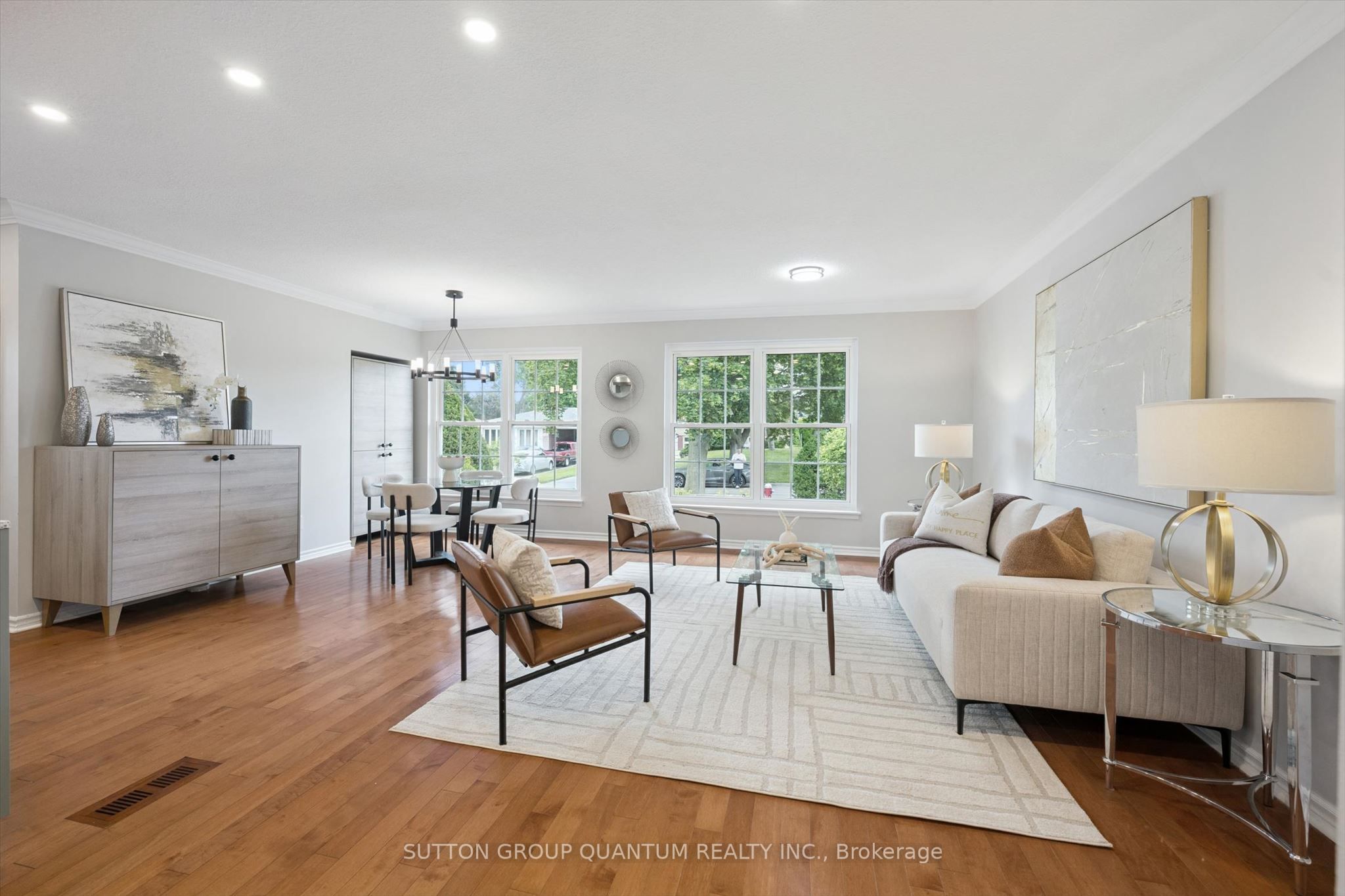 1027 Argus Drive, Mississauga, ON L4Y 2L9