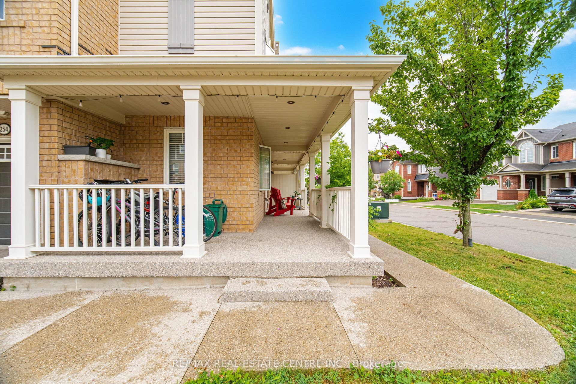 254 Septimus Heights, Milton, ON L9T 8N6 photo 3