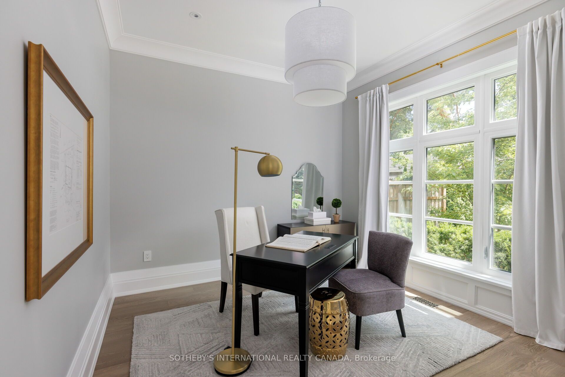 2B Fairway Road, Toronto, ON M9A 5E9 photo 3