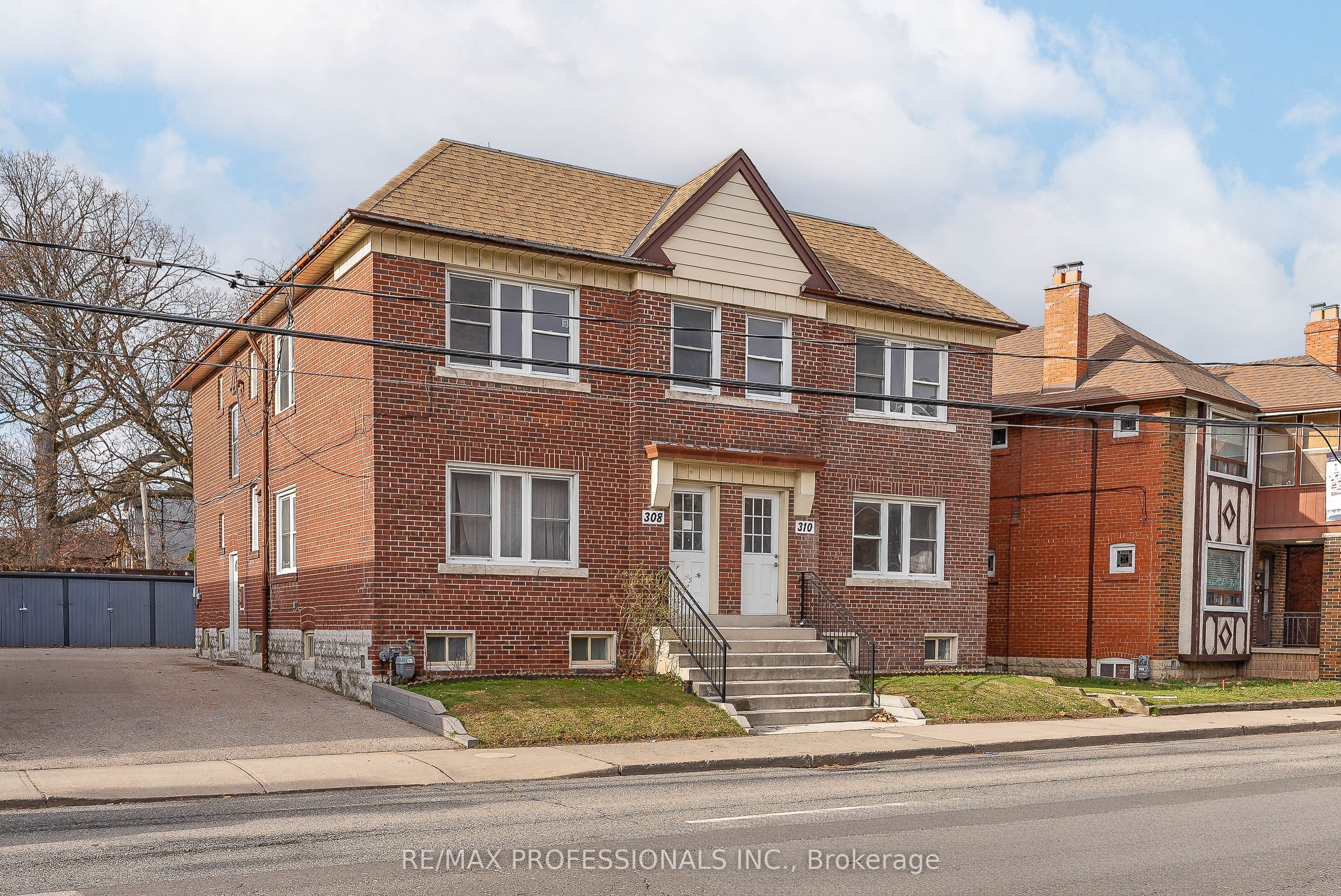 308 Jane Street Upper, Toronto, ON M6S 3Z4 photo 4