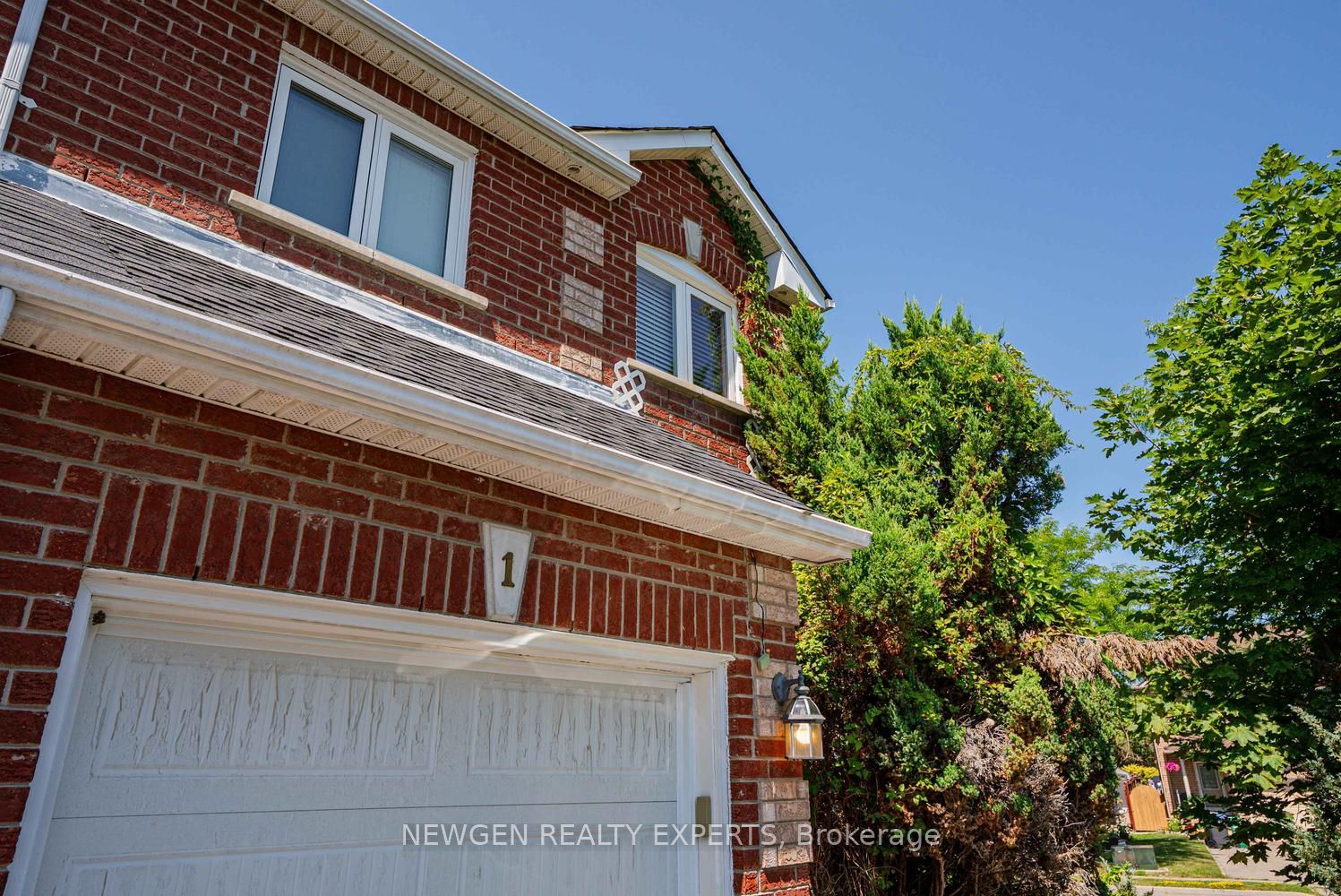 1 Kitto Court, Brampton, ON L6Y 4Z2 photo 3