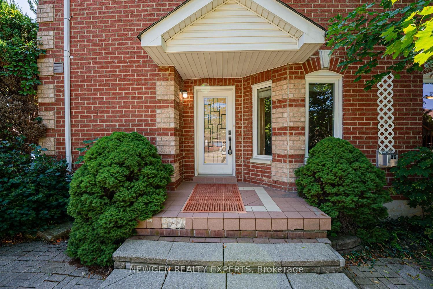 1 Kitto Court, Brampton, ON L6Y 4Z2 photo 4