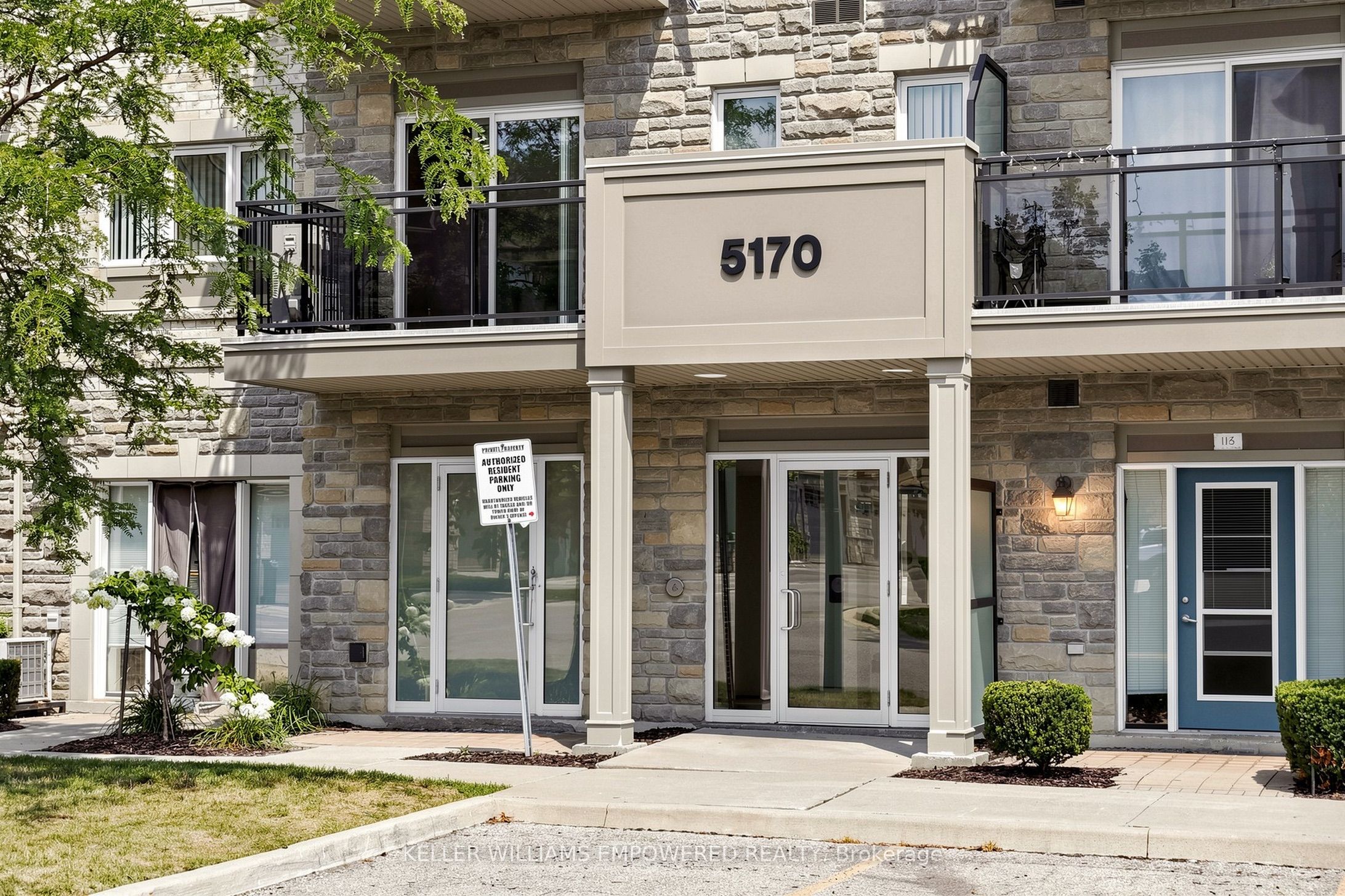 5170 Winston Churchill Boulevard 311, Mississauga, ON L5M 0P2 photo 2