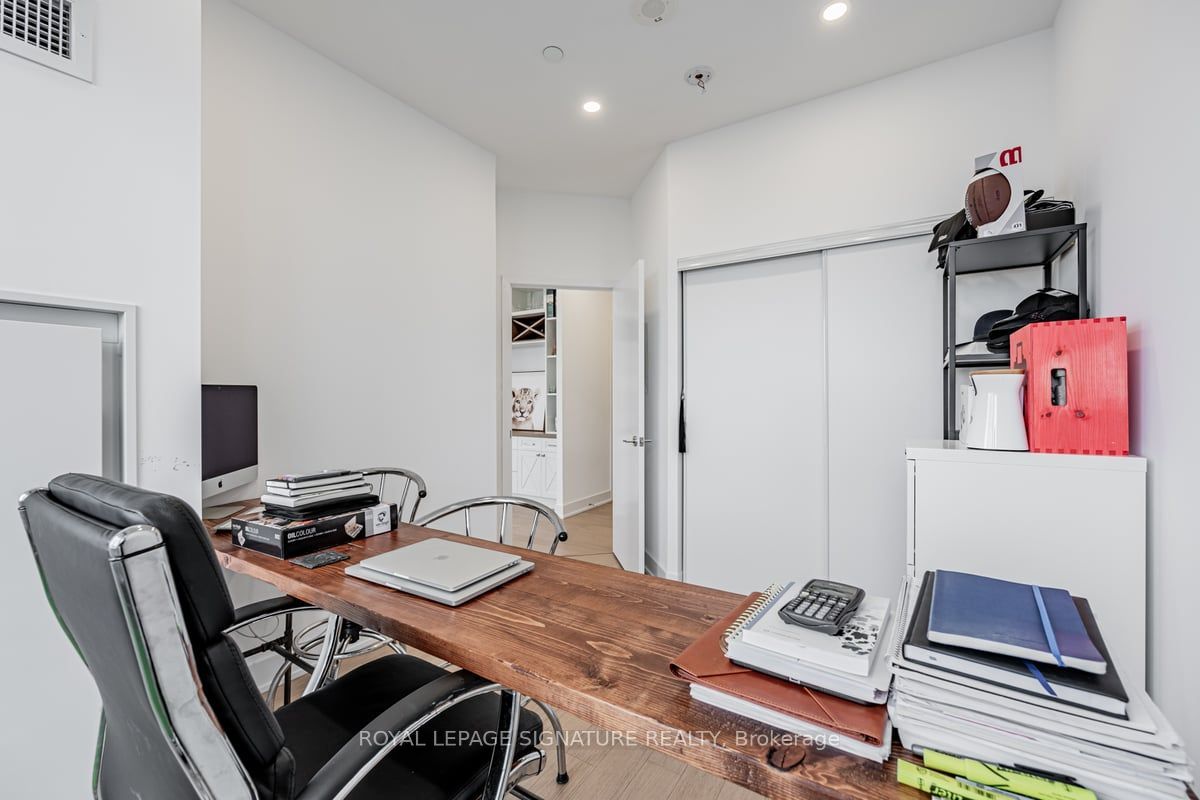 20 Shore Breeze Drive LPH05B, Toronto, ON M8V 1A1 photo 3