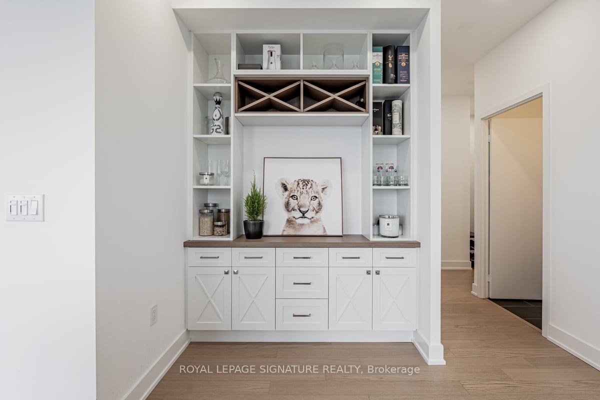 20 Shore Breeze Drive LPH05B, Toronto, ON M8V 1A1 photo 4
