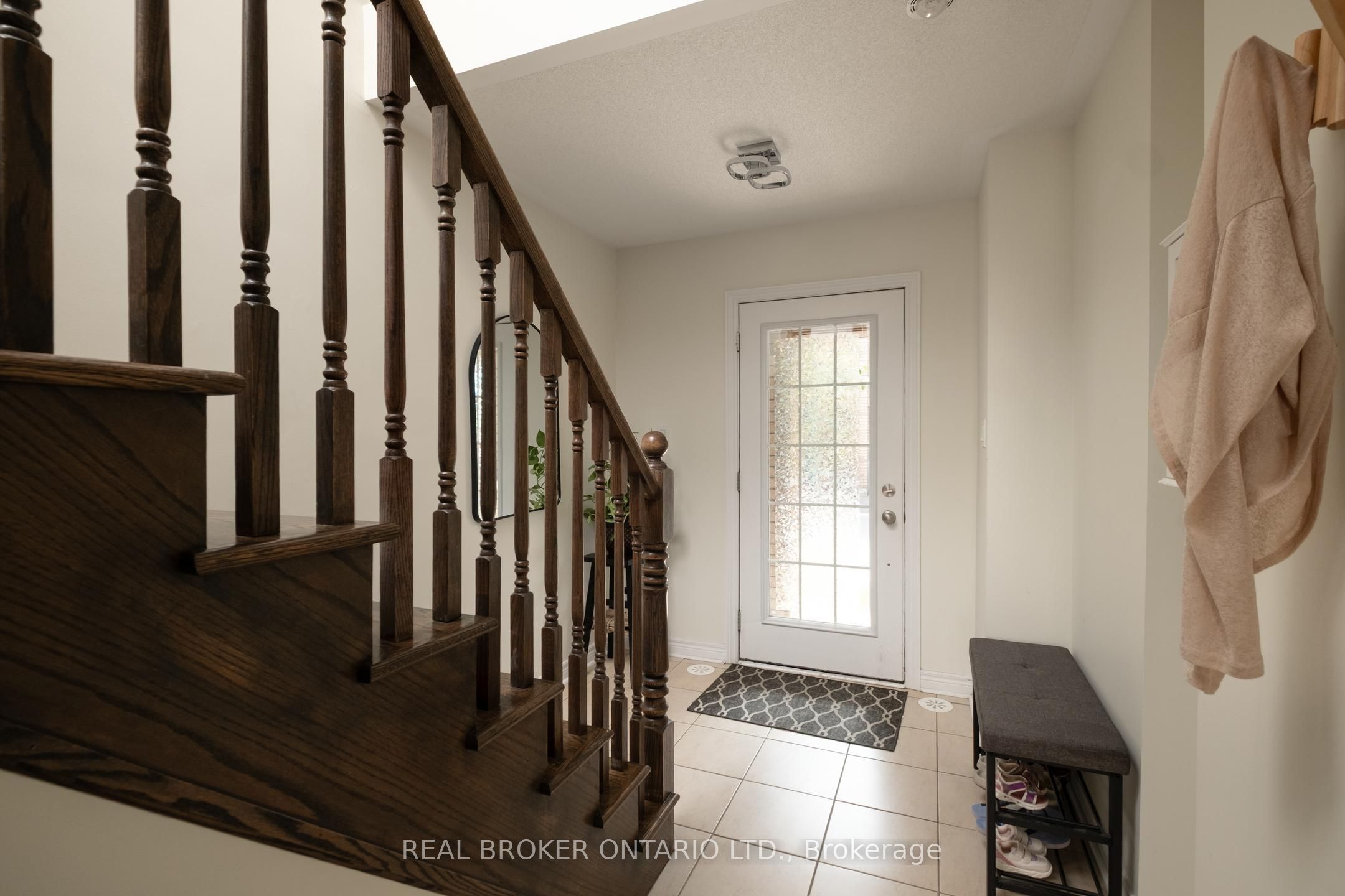 2280 Baronwood Drive 81, Oakville, ON L6M 4Z5 photo 3