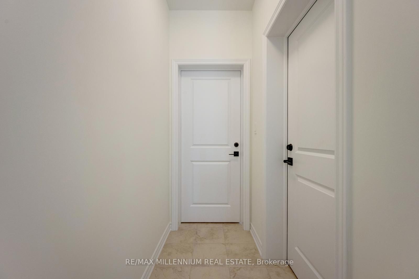 36 Thornbird Crescent Upper, Brampton, ON L7A 0B8 photo 3