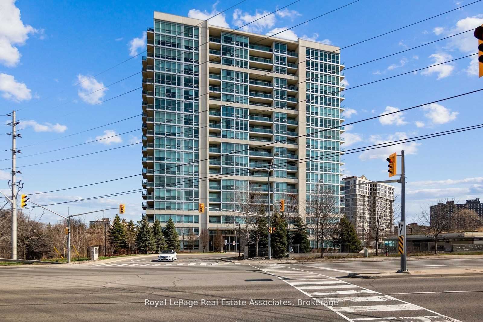 1055 Southdown Road 811, Mississauga, ON L5J 0A3