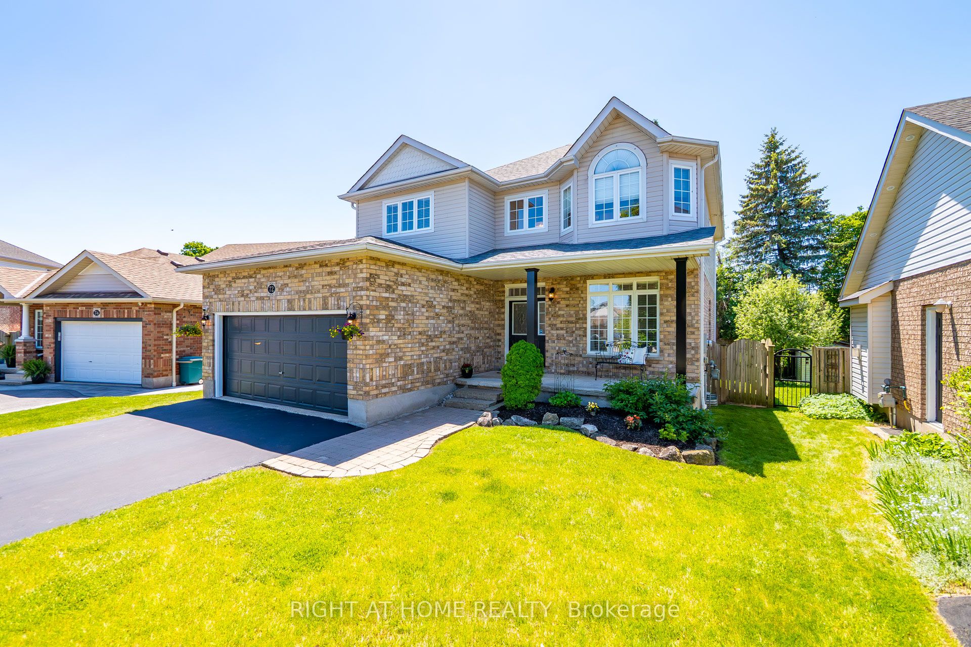 72 Beardmore Crescent, Halton Hills, ON L7J 2Z1 photo 2