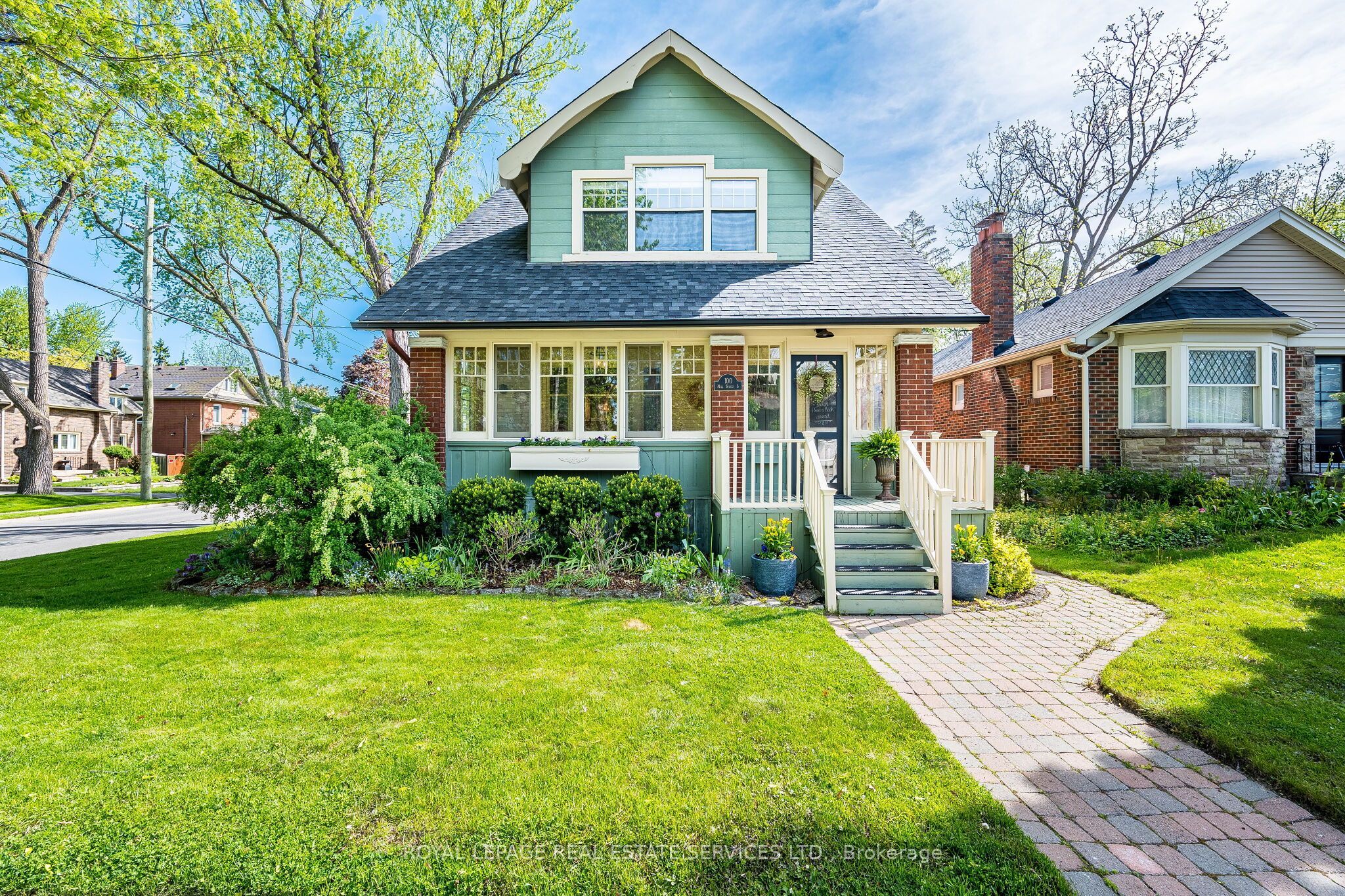 100 Mill Street S, Brampton, ON L6Y 1T3