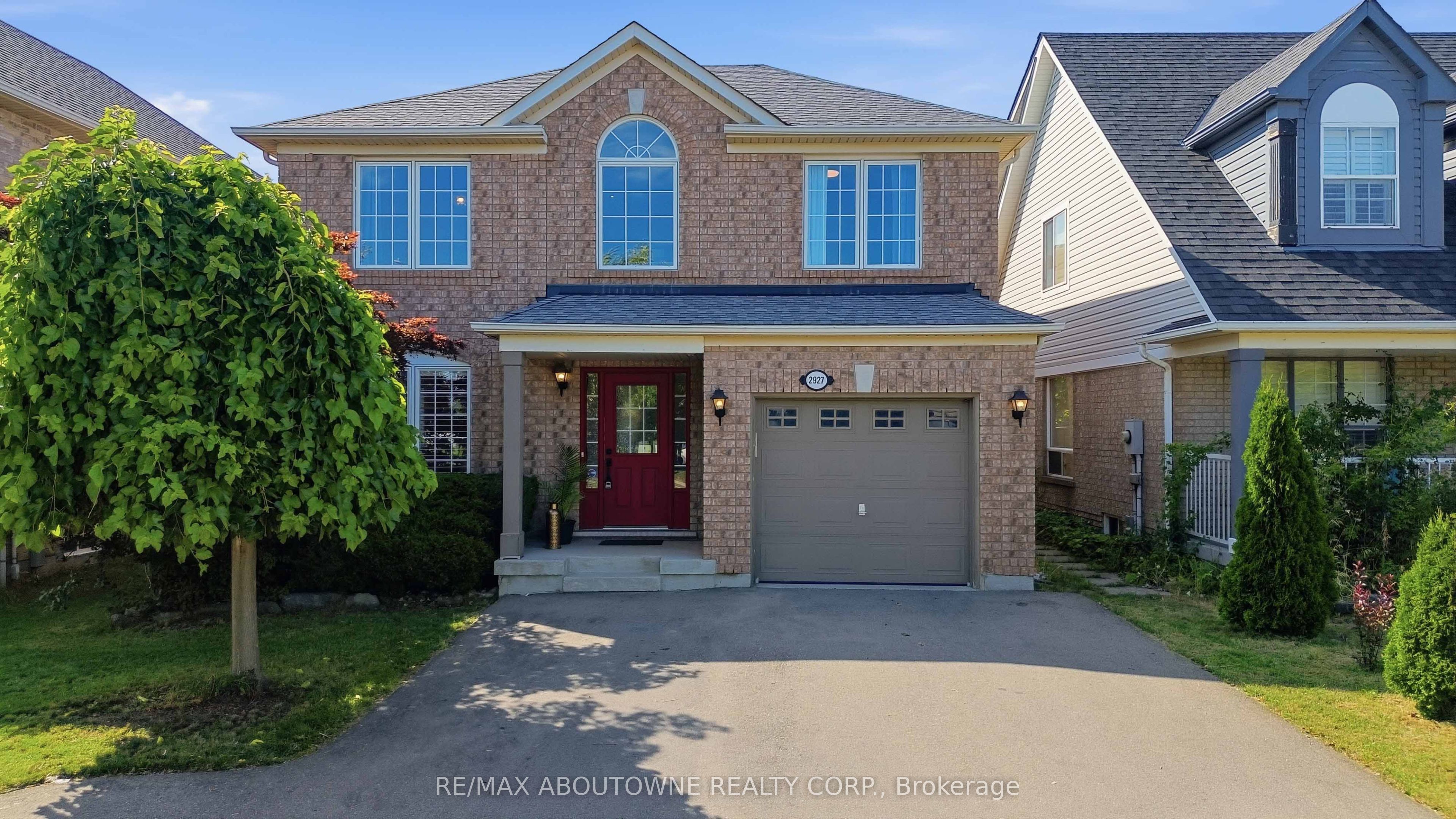 2927 Westoak Trails Boulevard, Oakville, ON L6M 4V2
