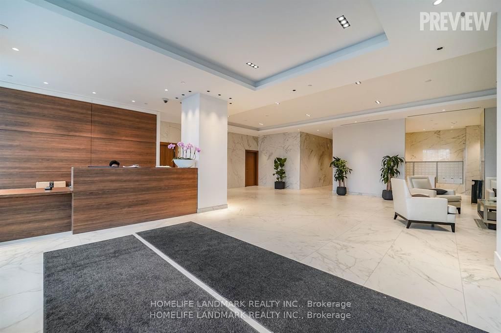 1928 Lake Shore Boulevard W 3012, Toronto, ON M6S 1A1 photo 2
