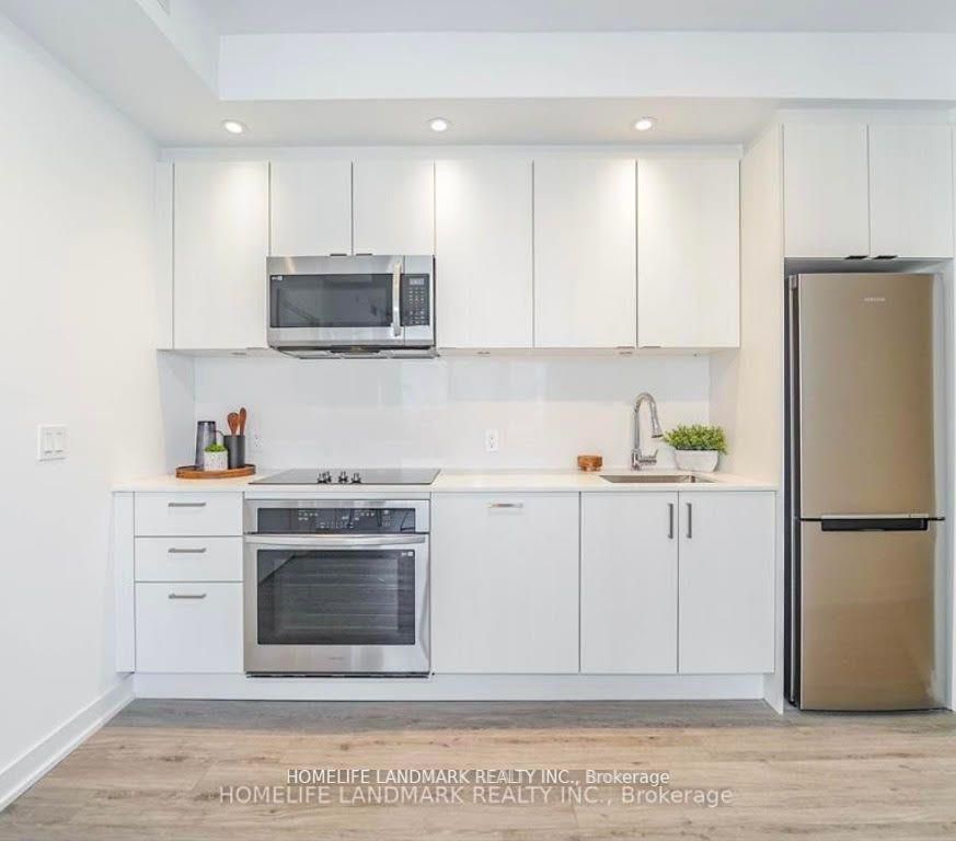 1928 Lake Shore Boulevard W 3012, Toronto, ON M6S 1A1 photo 5