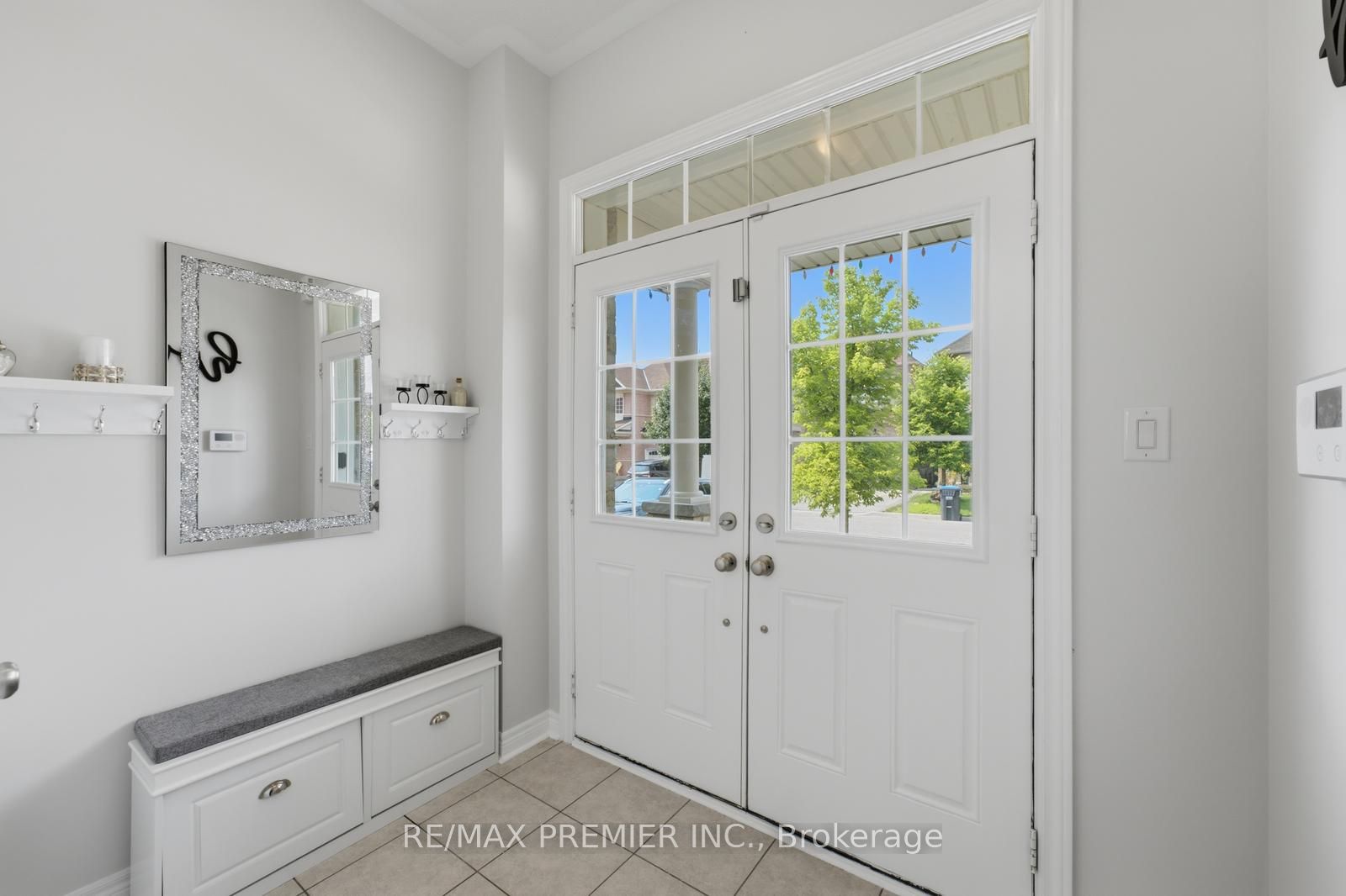 24 Zanetta Crescent, Brampton, ON L6Y 6A3 photo 3