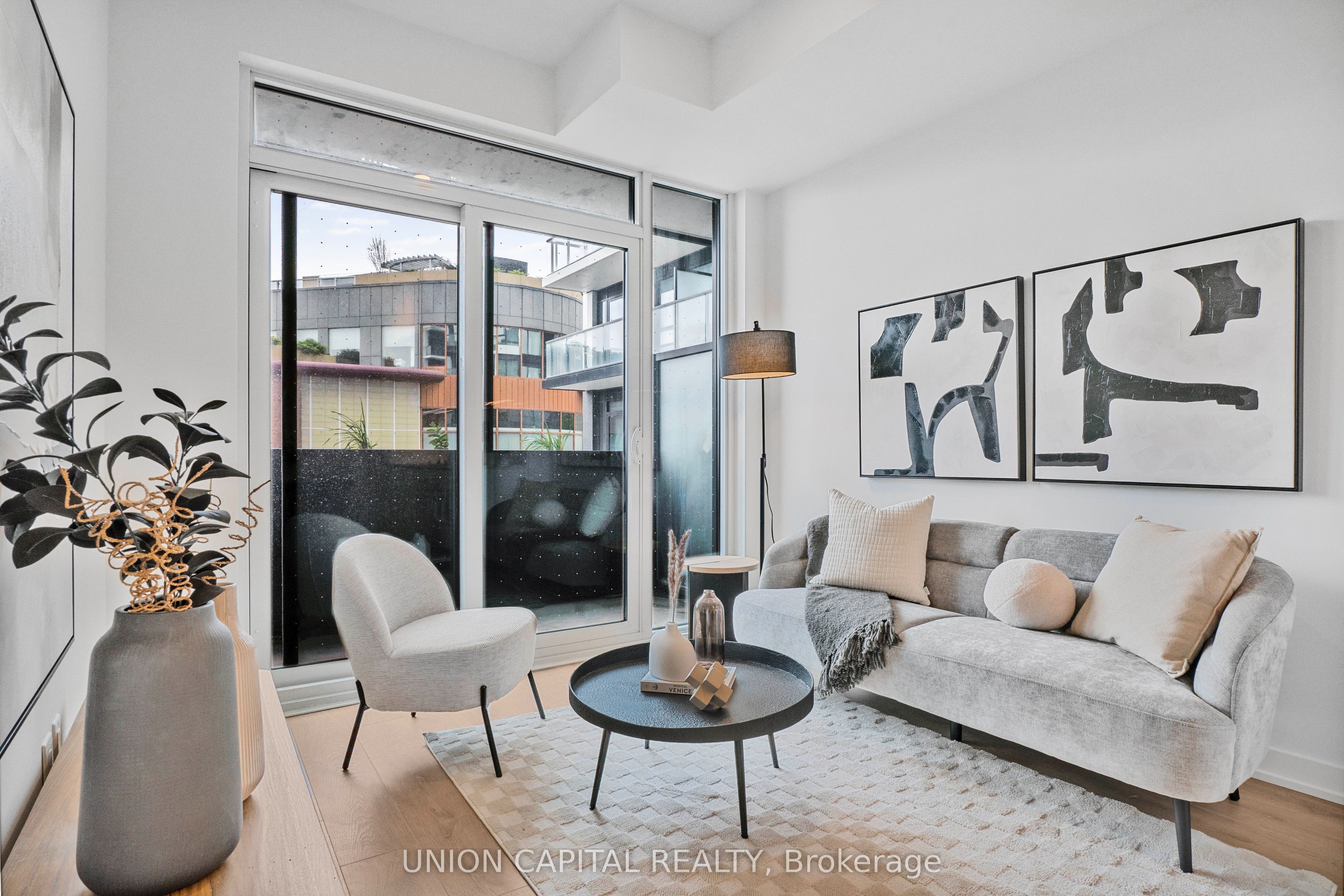 1100 Sheppard Avenue W 302, Toronto, ON M3K 0E4 photo 2