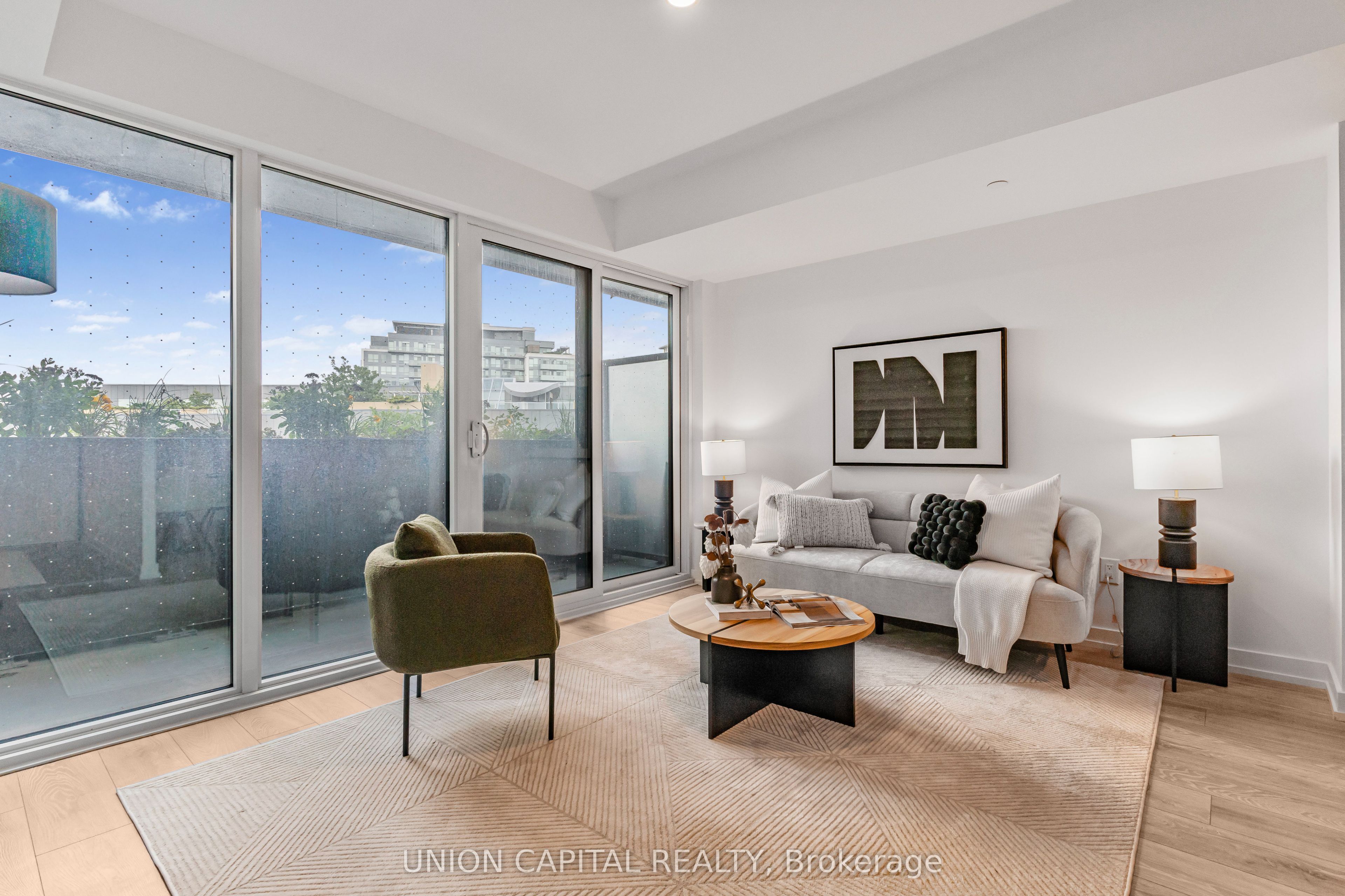 1100 Sheppard Avenue W 635, Toronto, ON M3K 0E4 photo 2