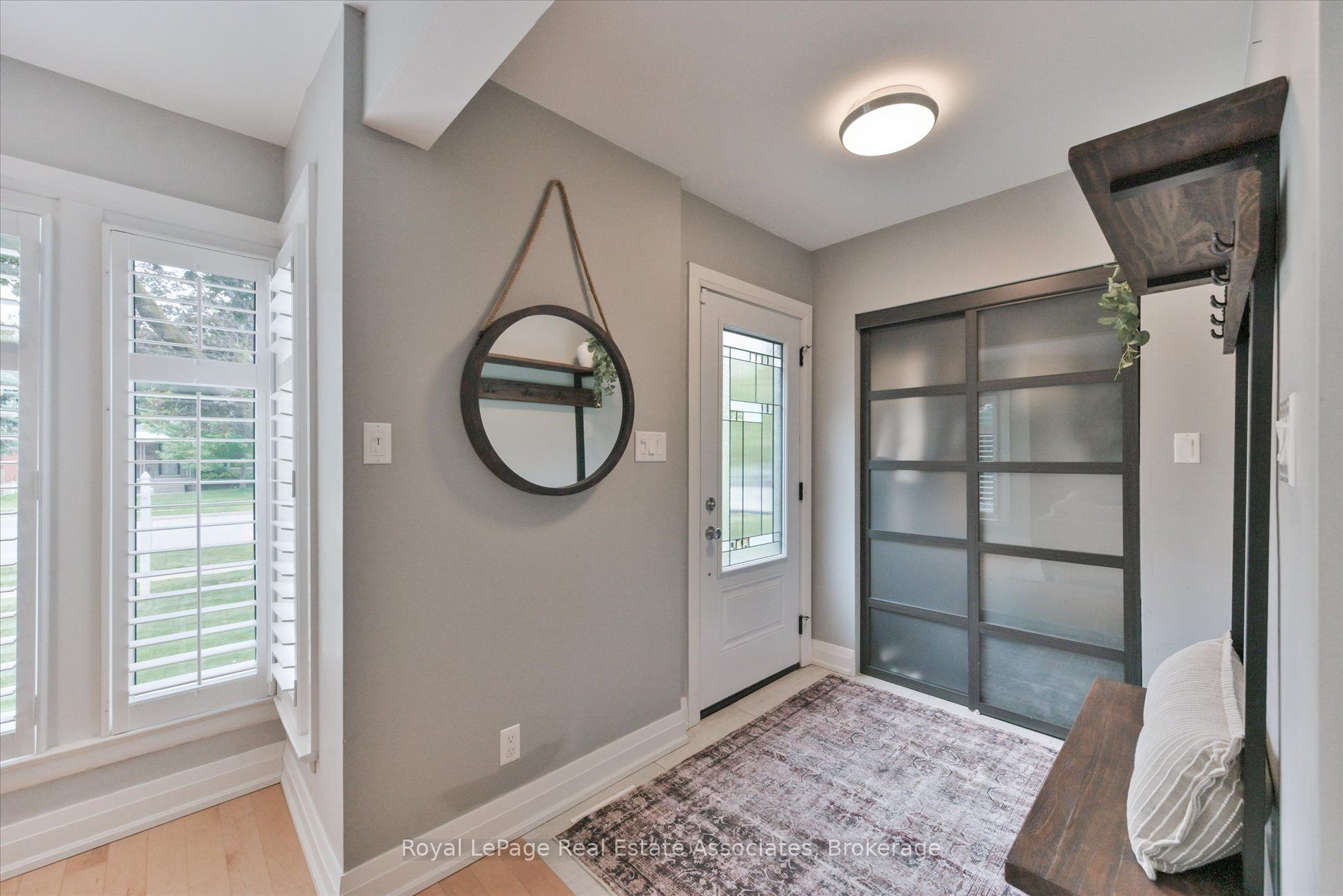 41 Ashbourne Drive, Toronto, ON M9B 4H3 photo 5
