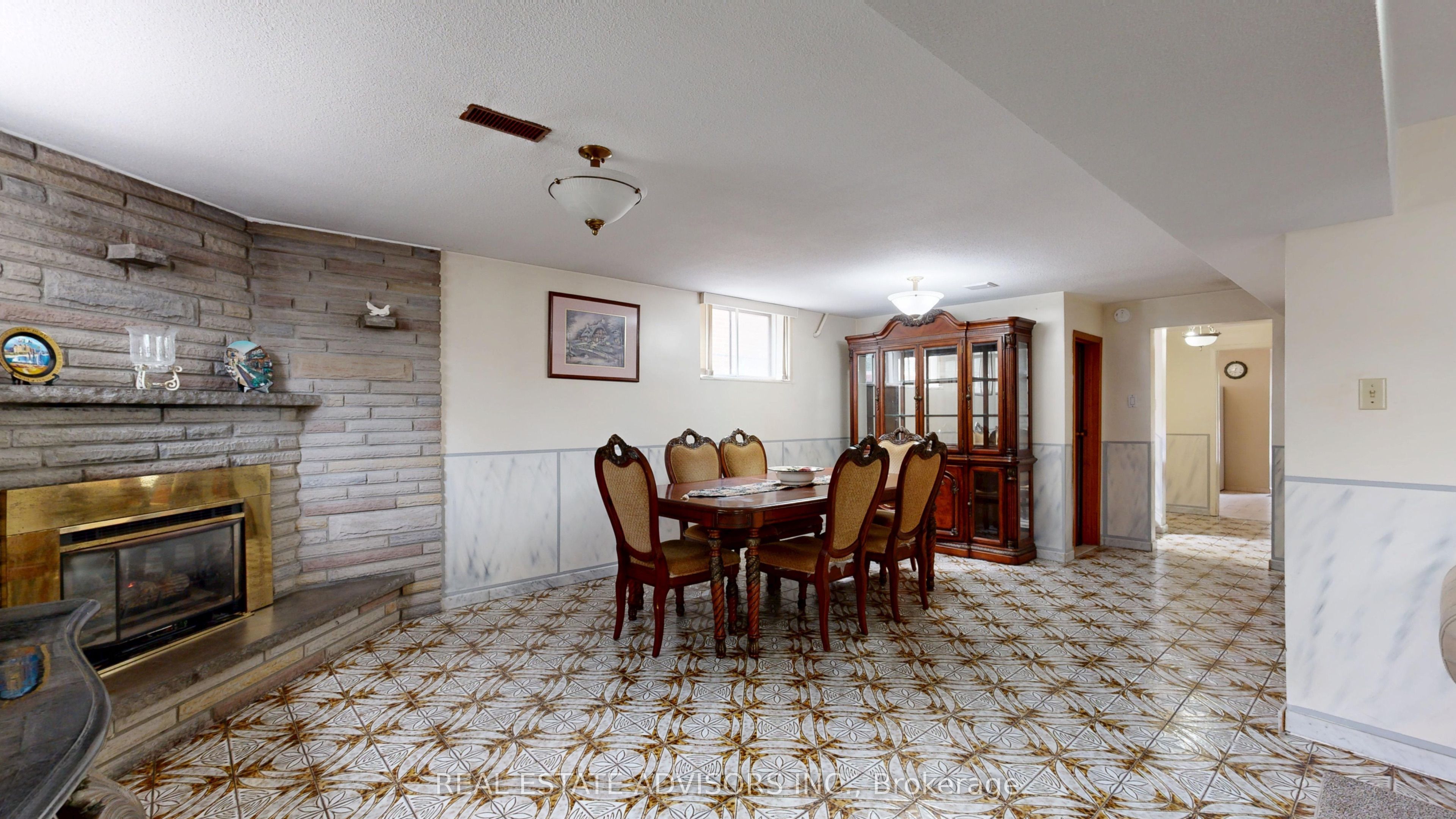 57 Hucknall Road, Toronto, ON M3J 1W1 photo 5