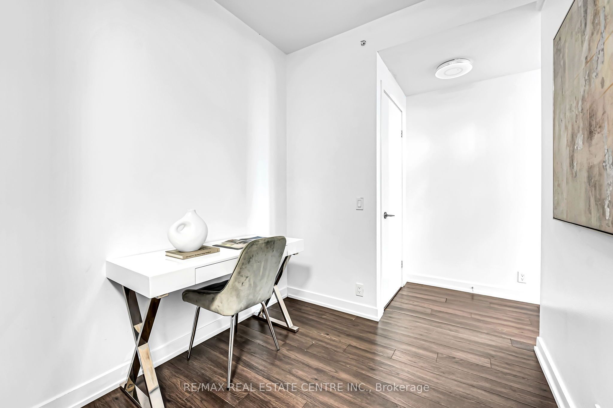 10 Park Lawn Road 809, Toronto, ON M8V 0H9 photo 3