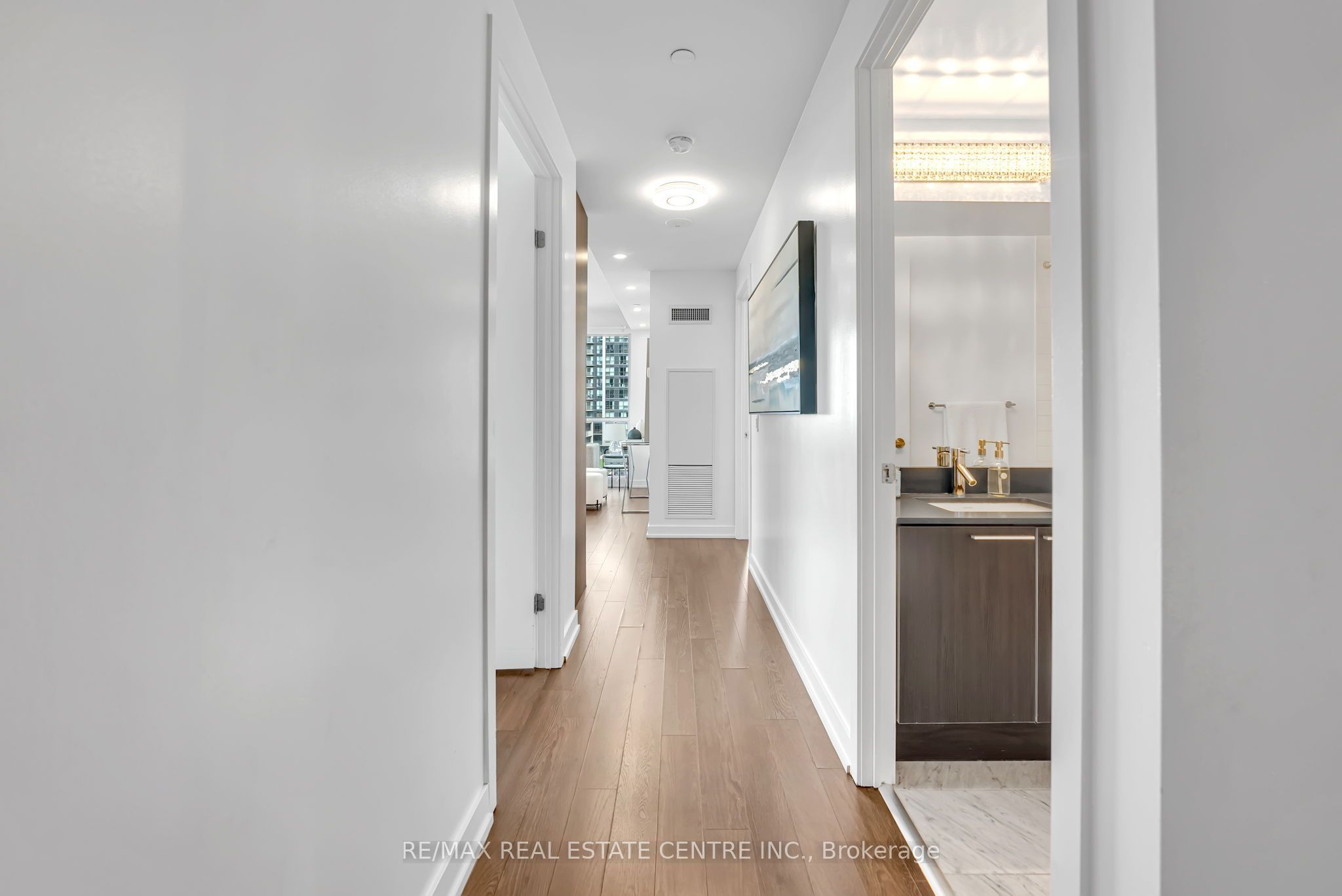 10 Park Lawn Road 809, Toronto, ON M8V 0H9 photo 5