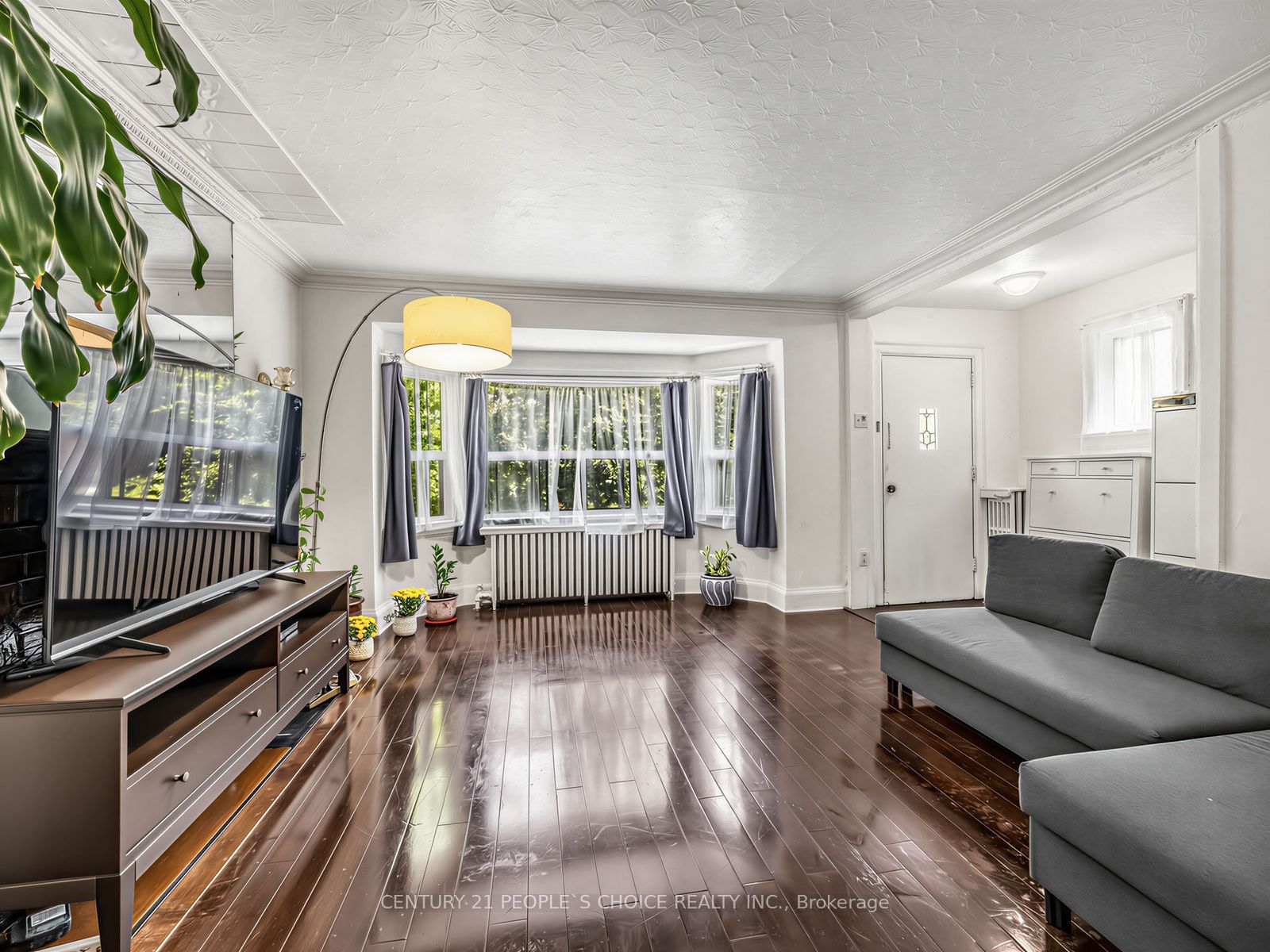 52 Seventeenth Street, Toronto, ON M8V 3K2 photo 4