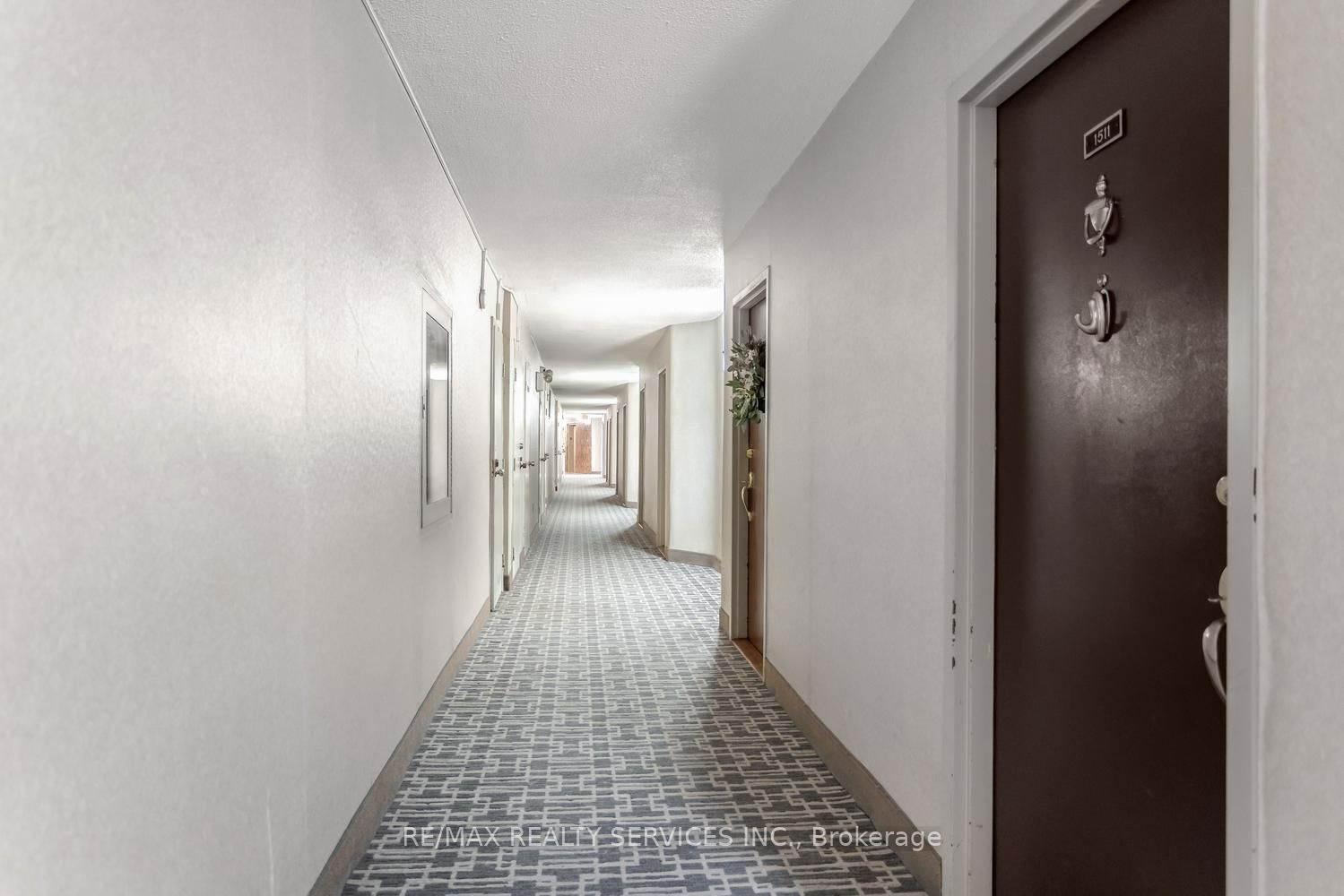 11 Wincott Drive 11, Toronto, ON M9R 2R9 photo 5