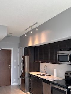2220 Lakeshore Boulevard W 2810, Toronto, ON M8V 0C1 photo 4