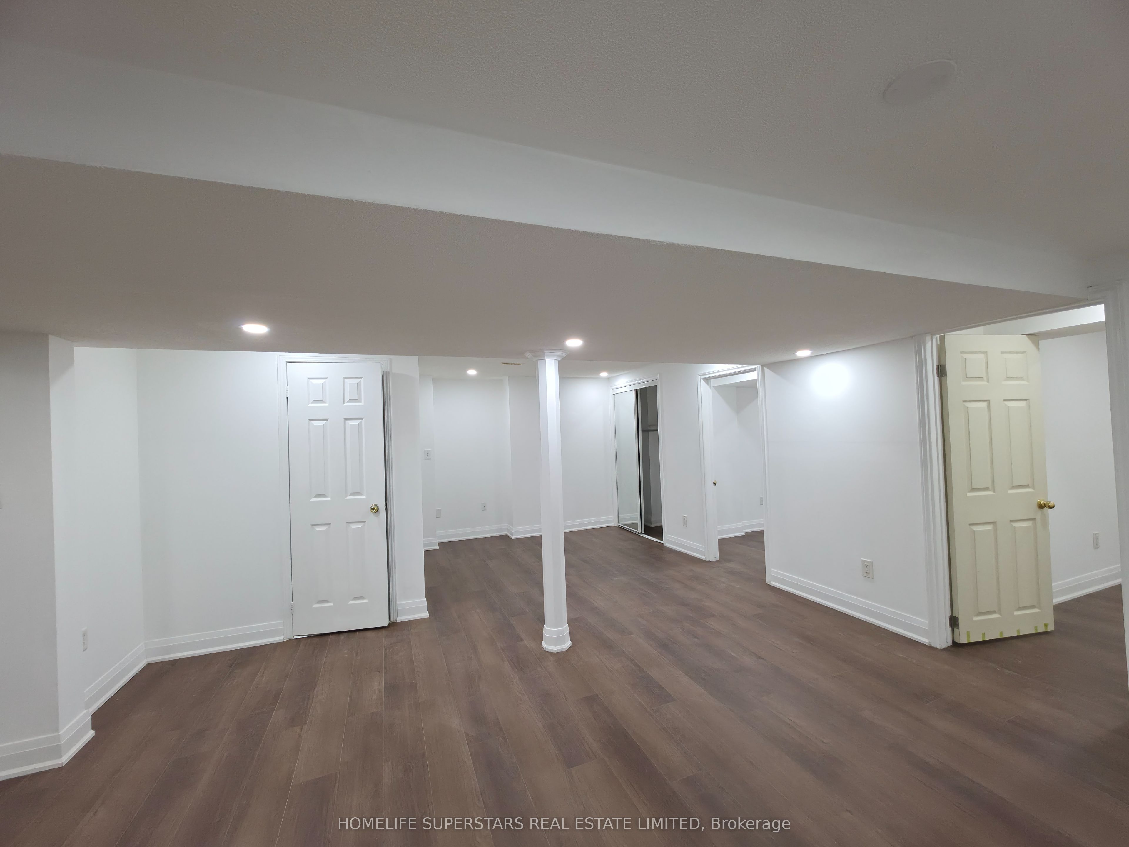 5 Big Moe Crescent Basement, Brampton, ON L6P 1K2 photo 2