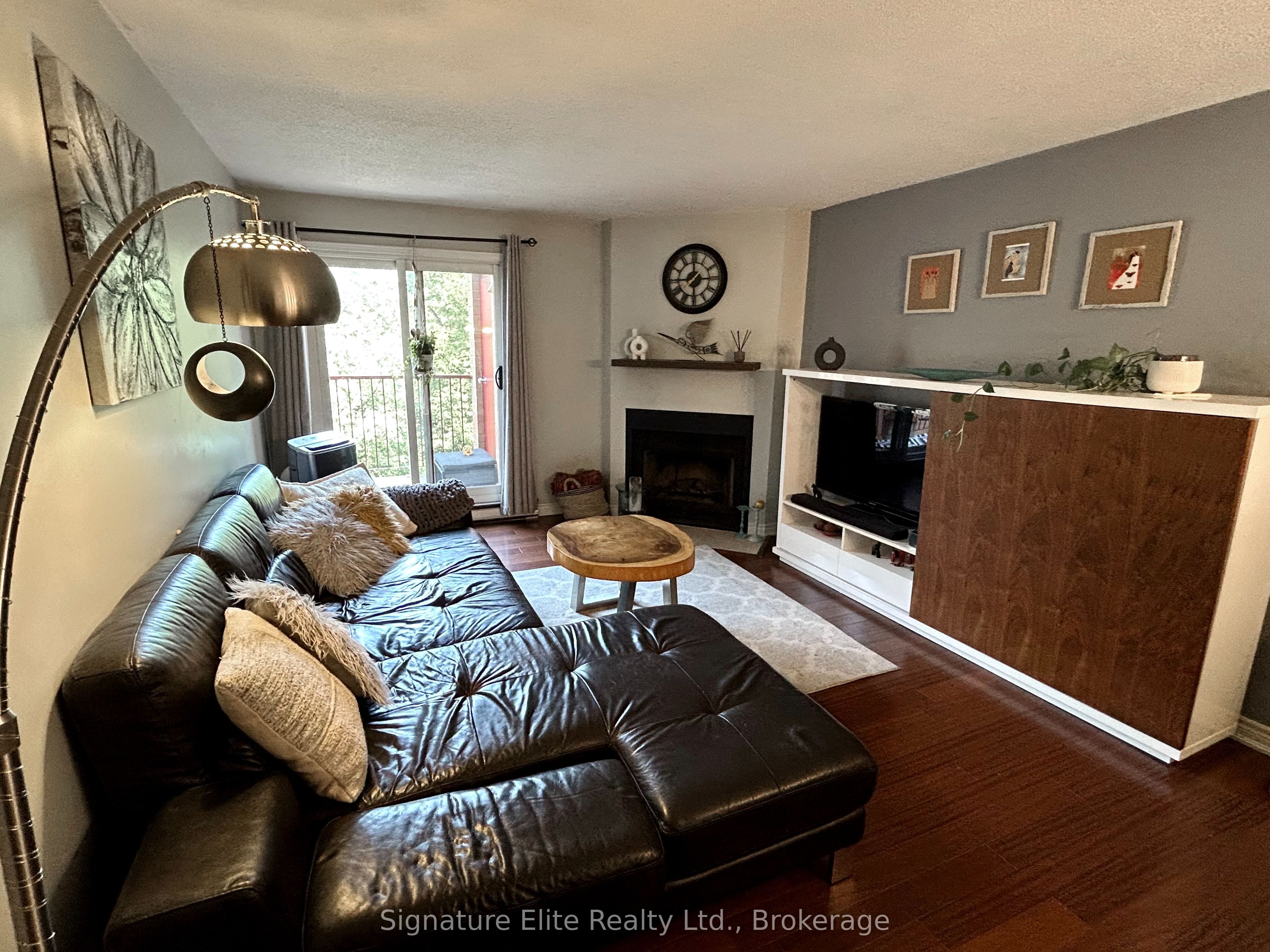 1510 Pilgrims Way 734, Oakville, ON L6M 3H1 photo 2