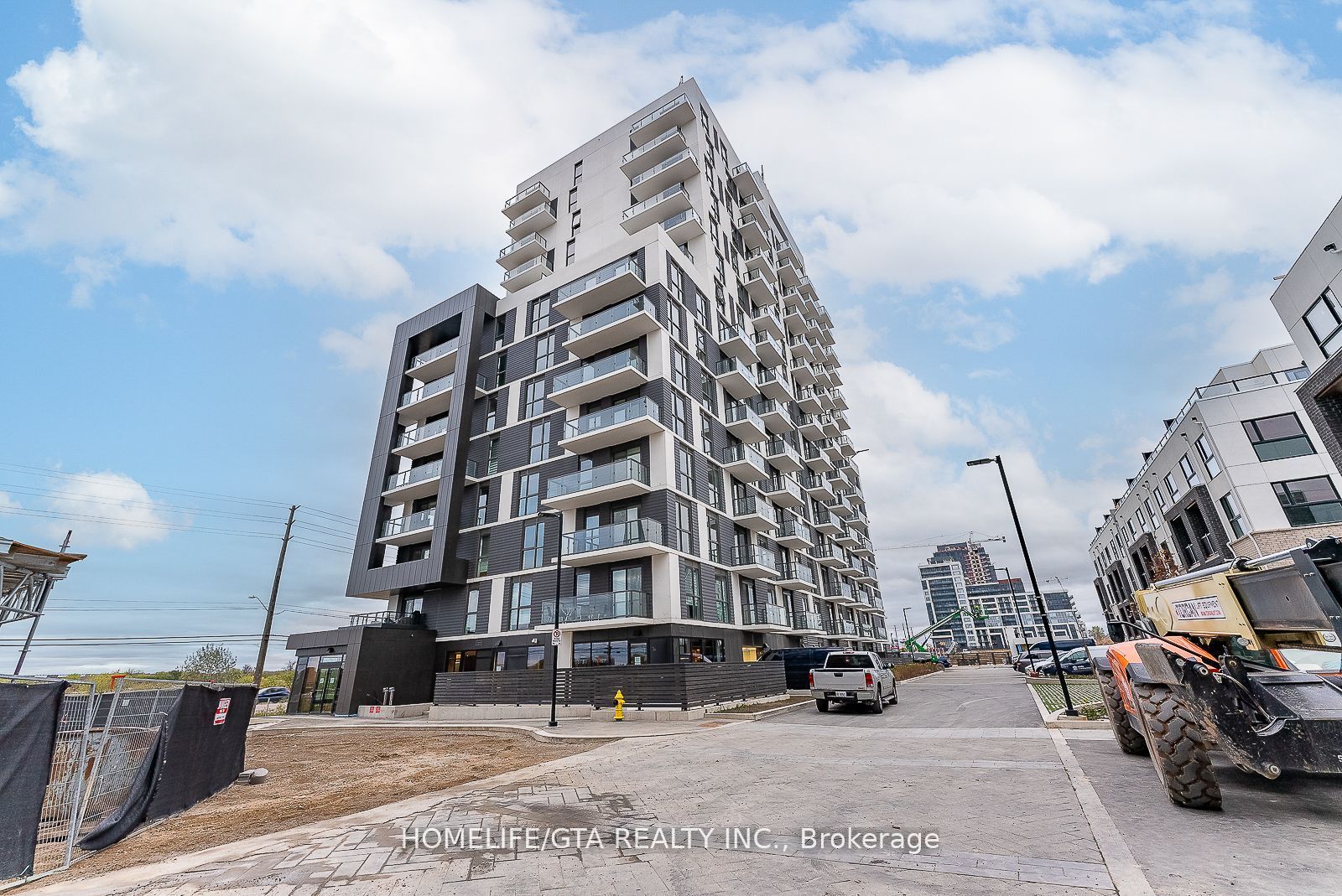 345 Wheat Boom Drive 1205, Oakville, ON L6H 7X4