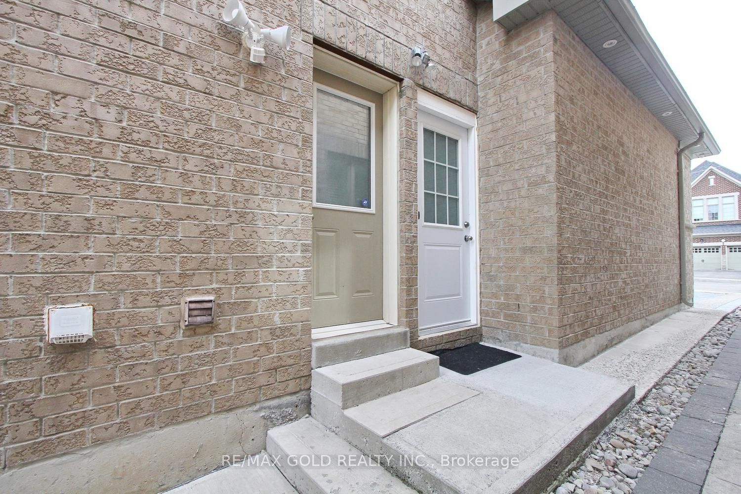 52 Bear Run Road, Brampton, ON L6X 0E4 photo 3