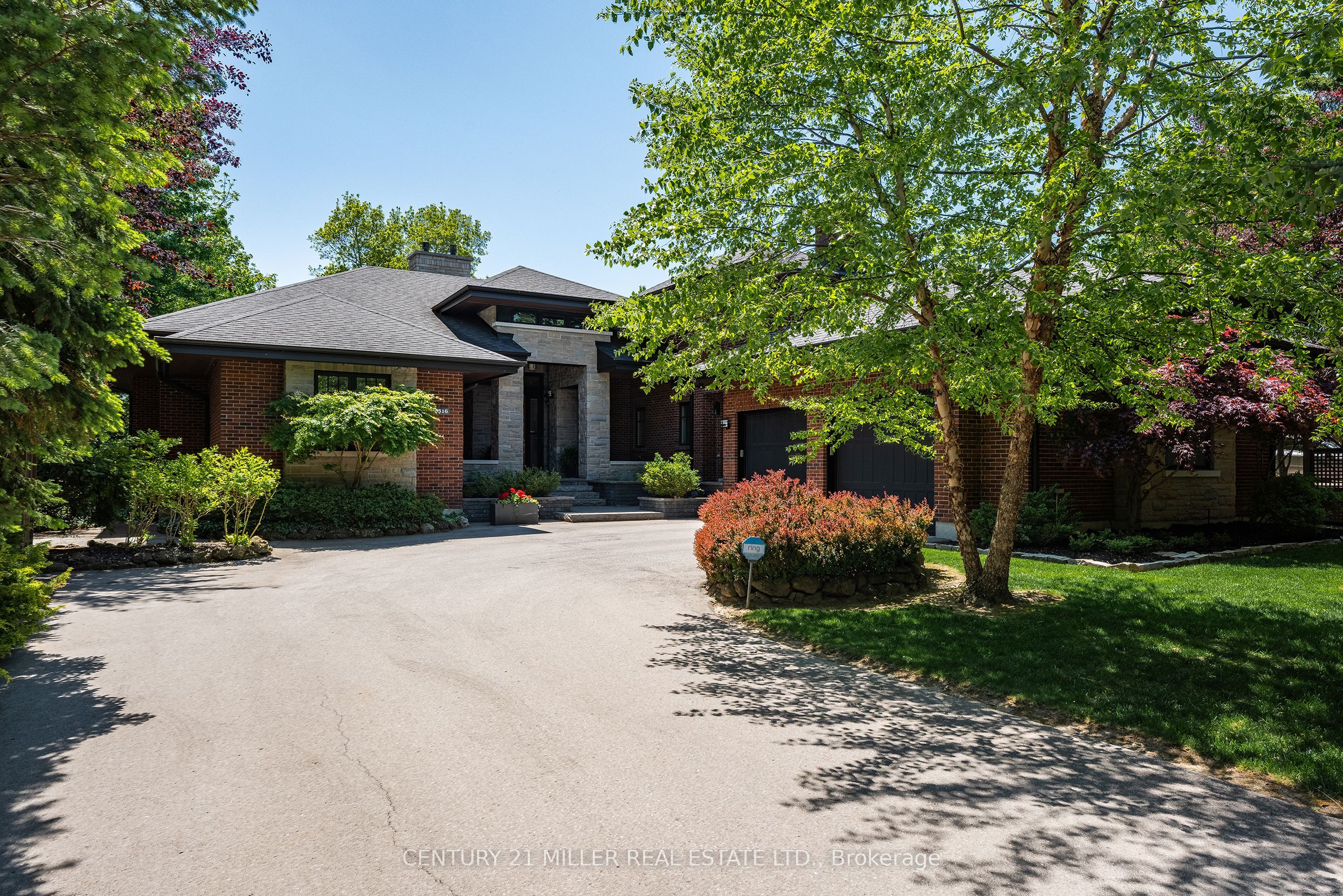 5316 Drenkelly Court, Mississauga, ON L5M 2H4 photo 2