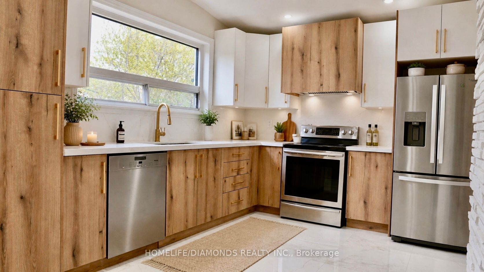 15 ATHLONE Avenue, Brampton, ON L6T 2N5 photo 4